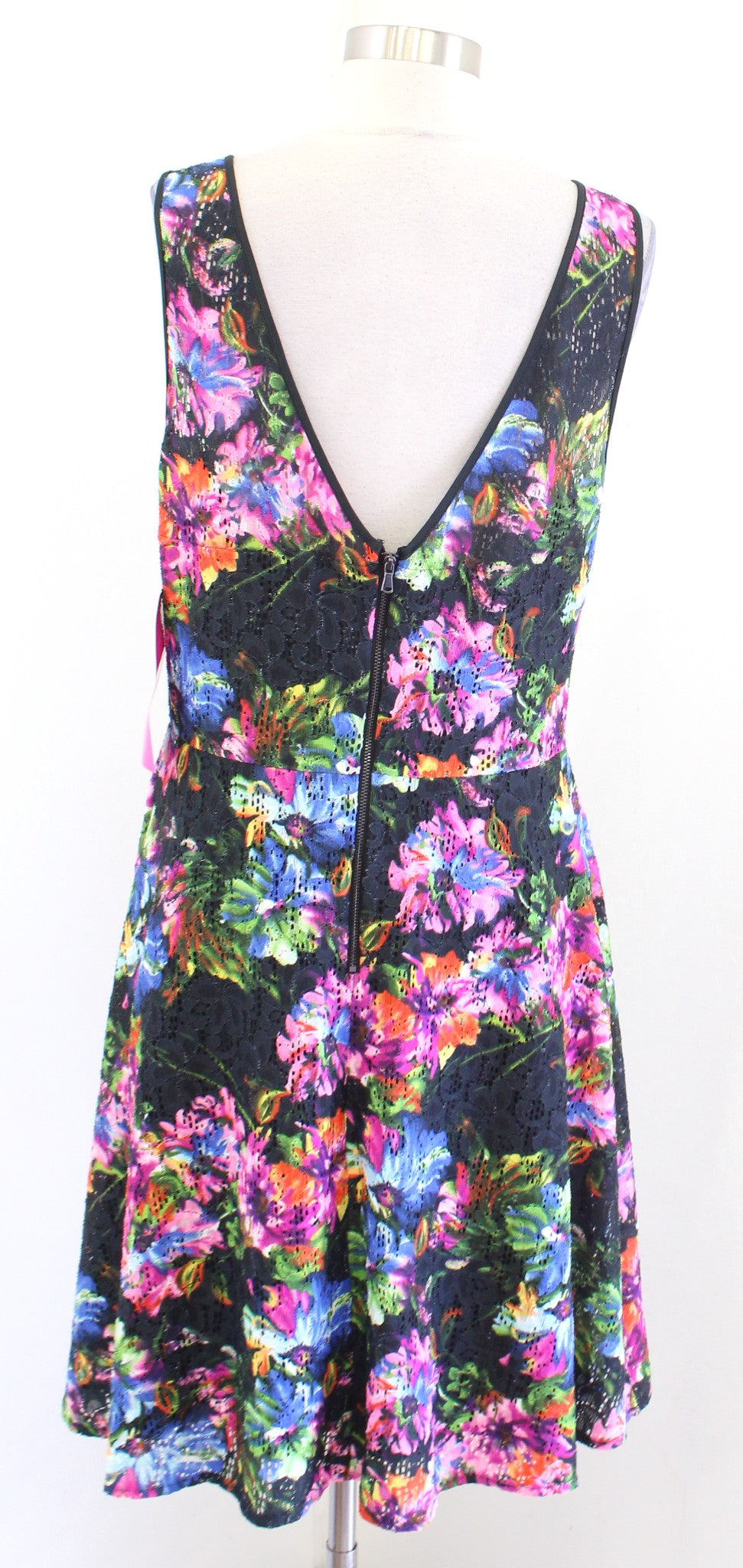 NWT Betsey Johnson Colorful Floral Print Eyelet Lace Fit and Flare Dress Size 10