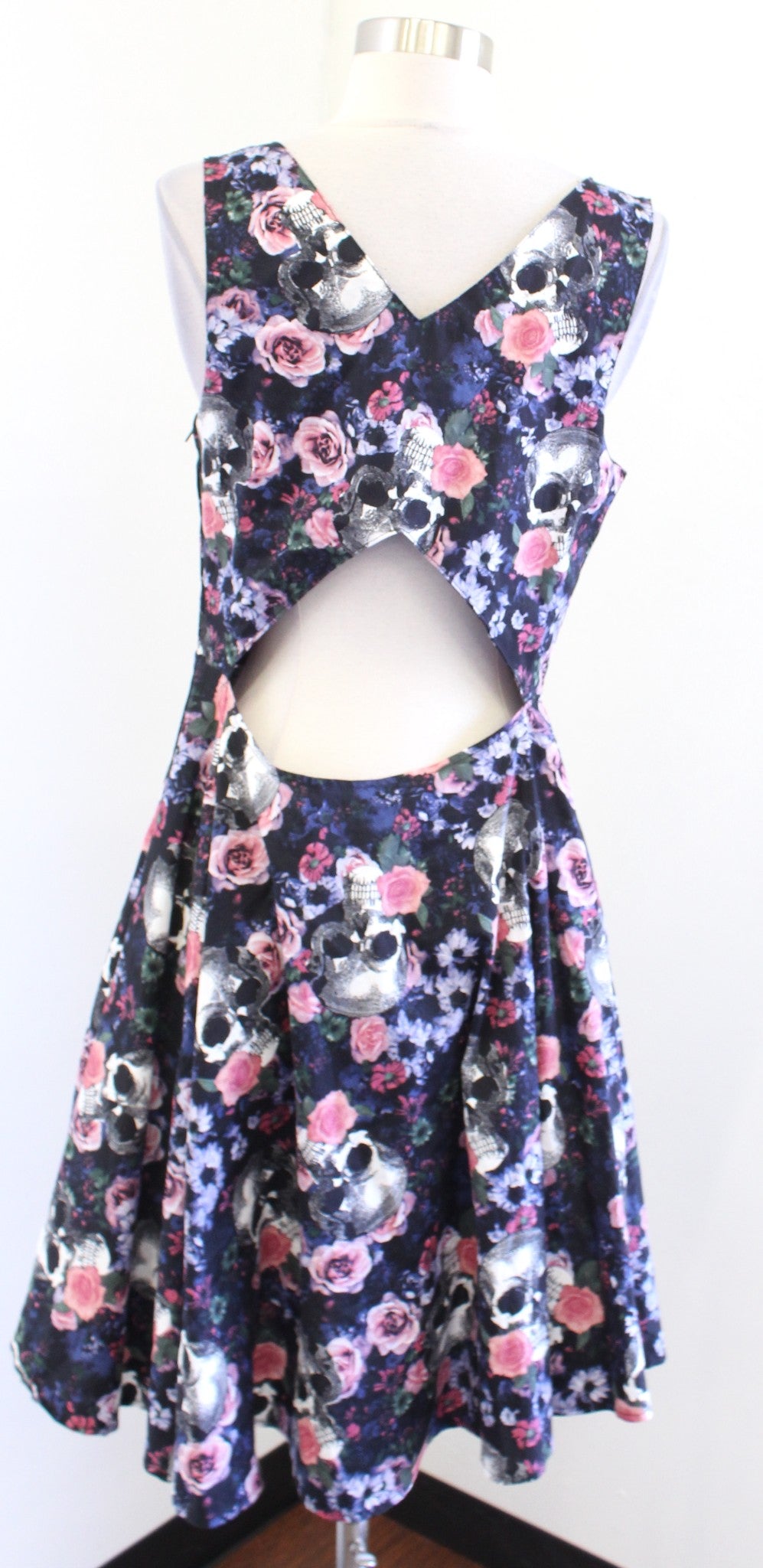 Hell Bunny Black Floral Skull Print Cutout Back Fit and Flare Dress Size M