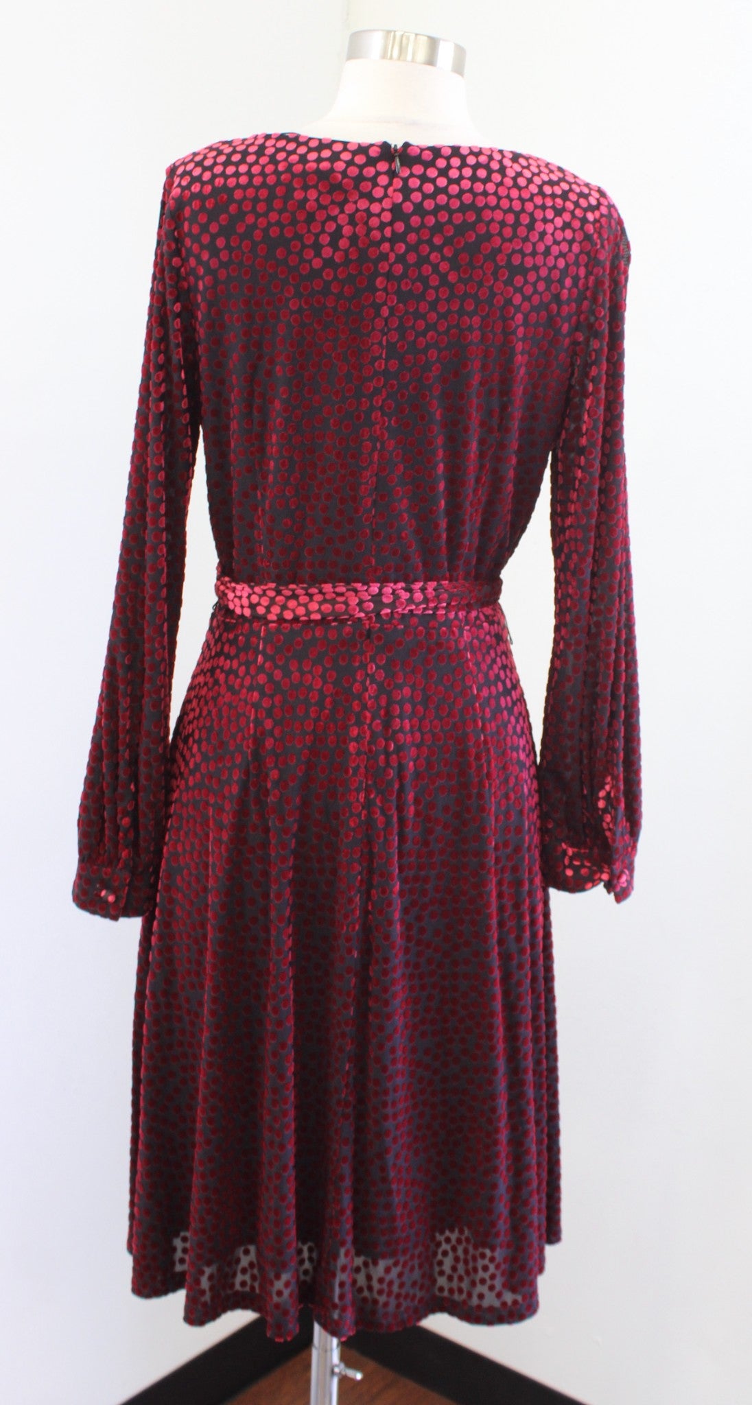 Calvin Klein Black Red Velvet Polka Dot V Neck Tie Waist Dress Size 10 Burnout