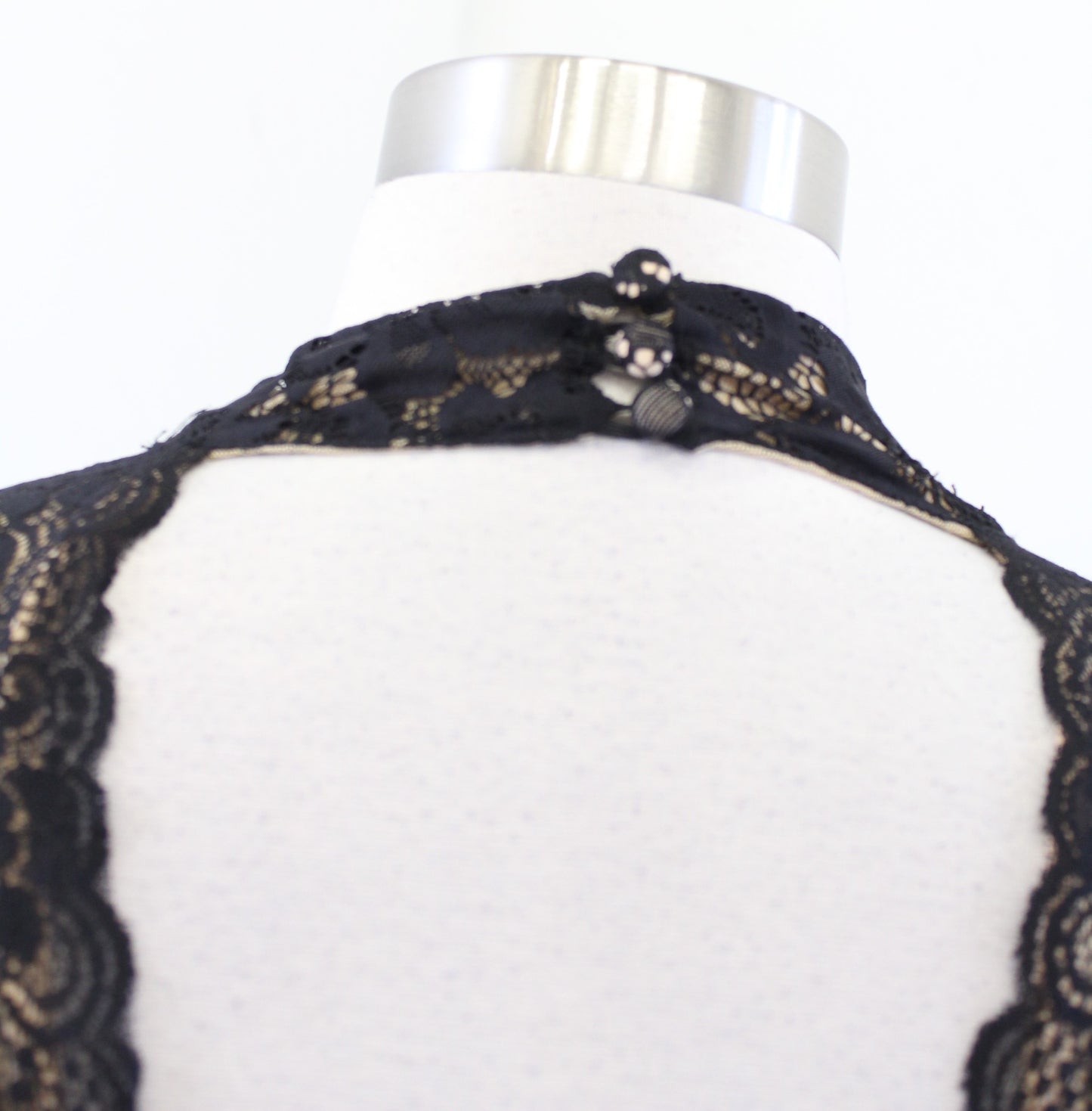 Bebe Black Nude Lace Illusion Choker Collar V Neck Bodycon Mini Dress Size M