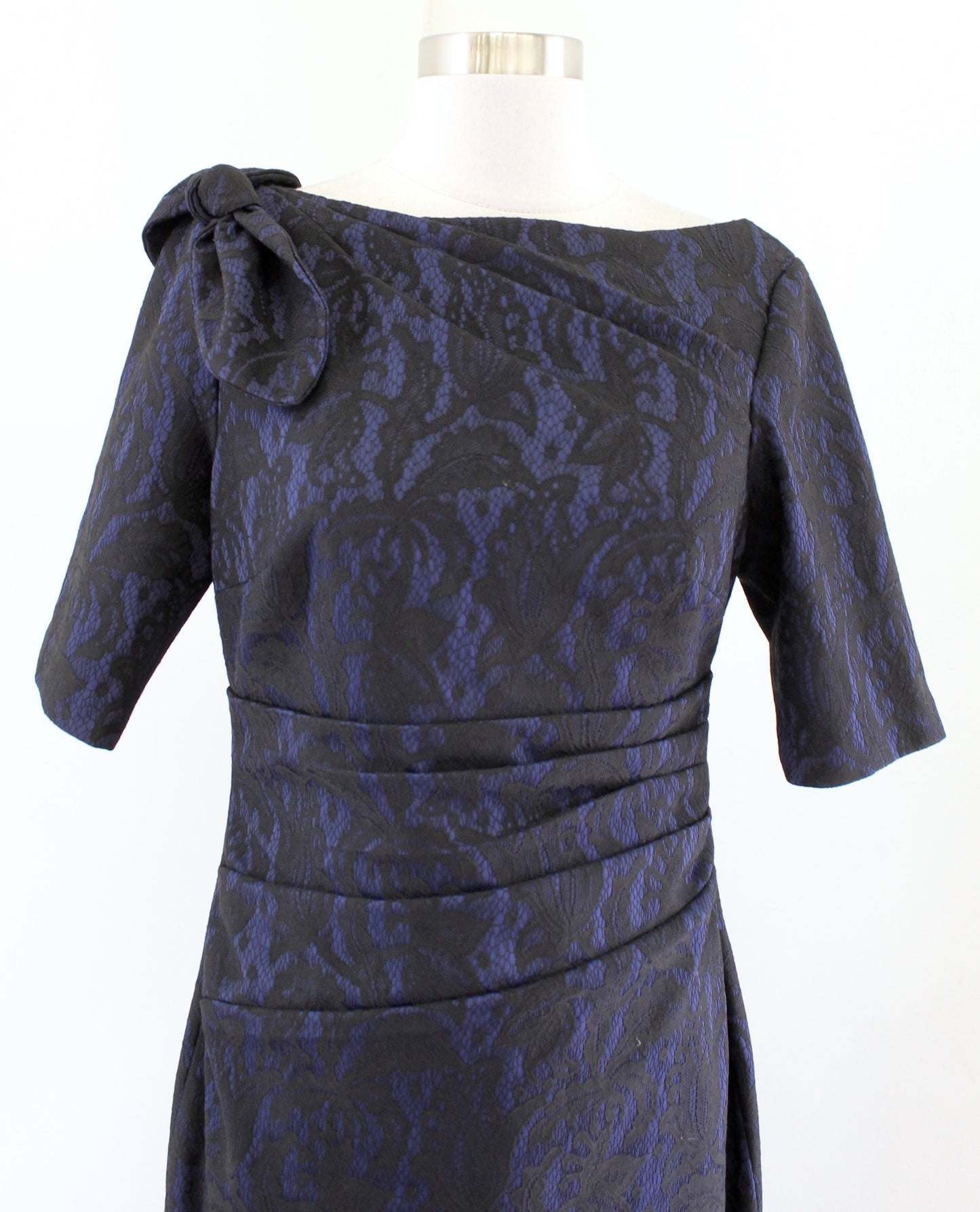 Kay Unger Navy Blue Black Lace Bow Accent Ruched Sheath Dress Size 8 Cocktail
