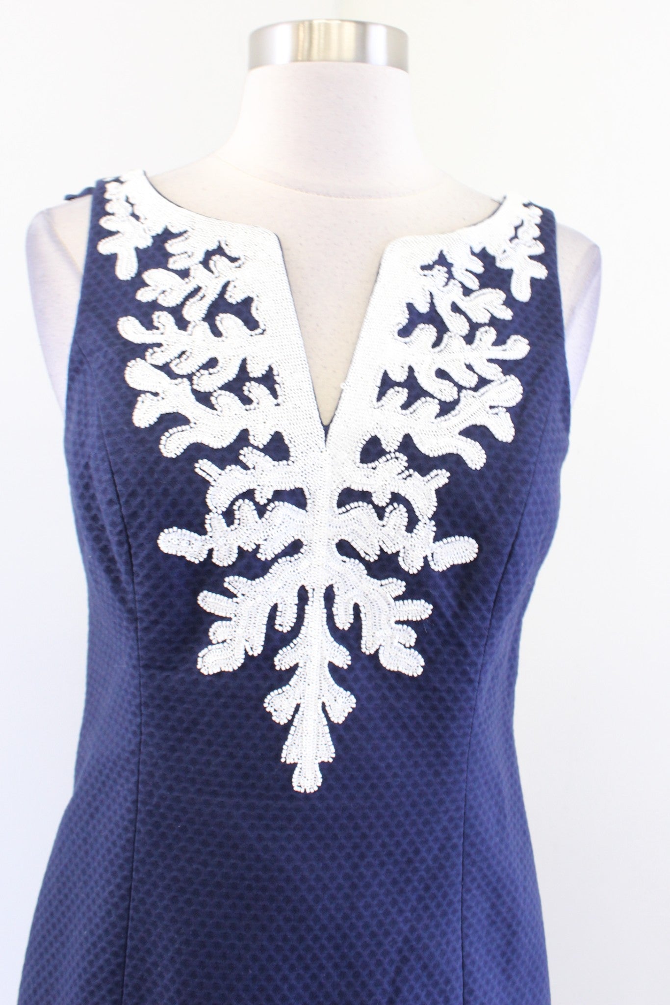 Lilly Pulitzer Gabby True Navy Coral Sequin Embellished Dress Size 0 Blue White