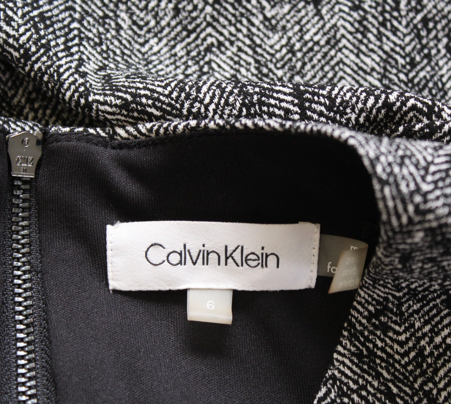 Calvin Klein Gray Herringbone Belted Asymmetrical Hem Midi Dress 6 Black White