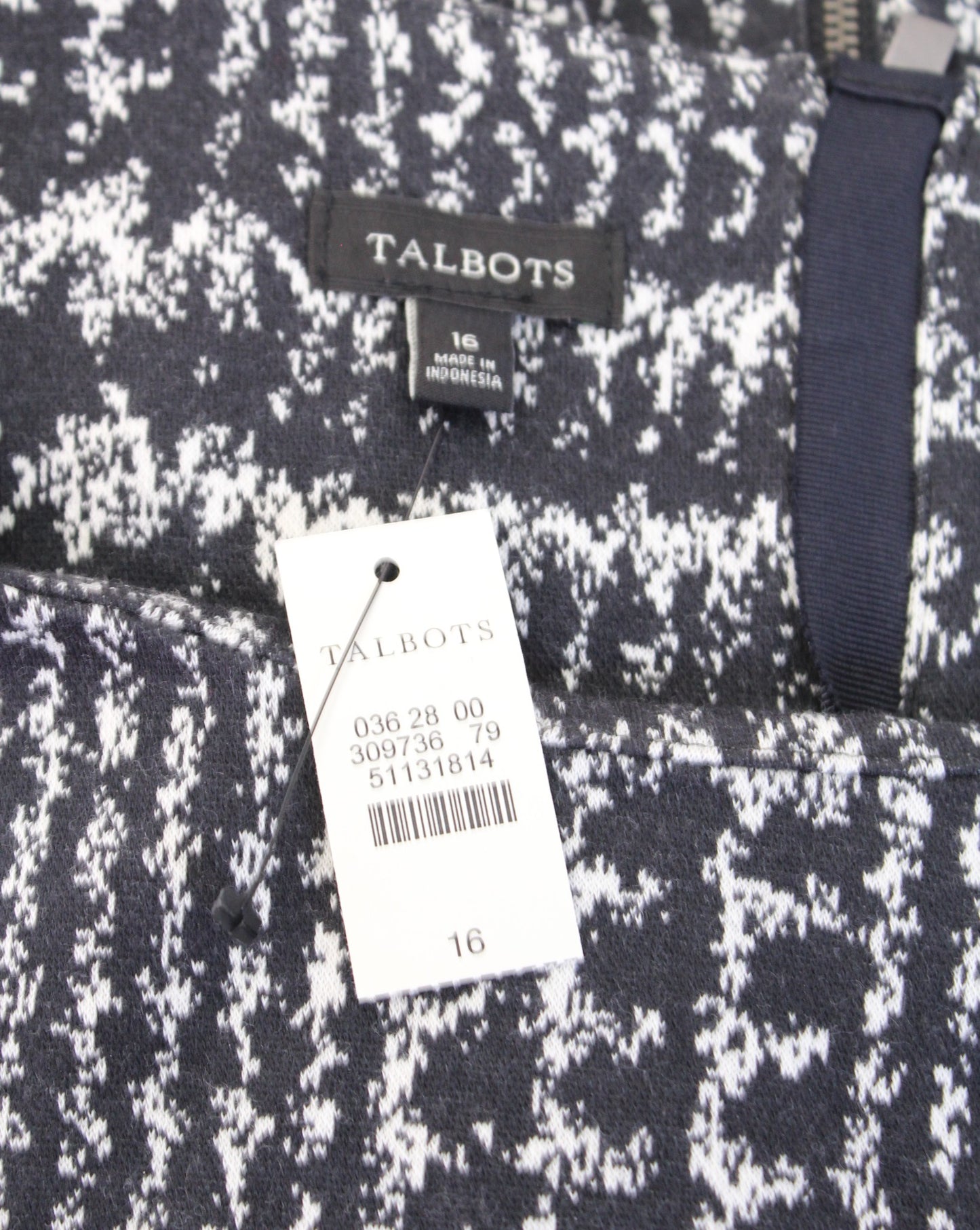 NWT Talbots Womens Black Gray White Plaid Bell Sleeve Knit Shift Dress Size 16