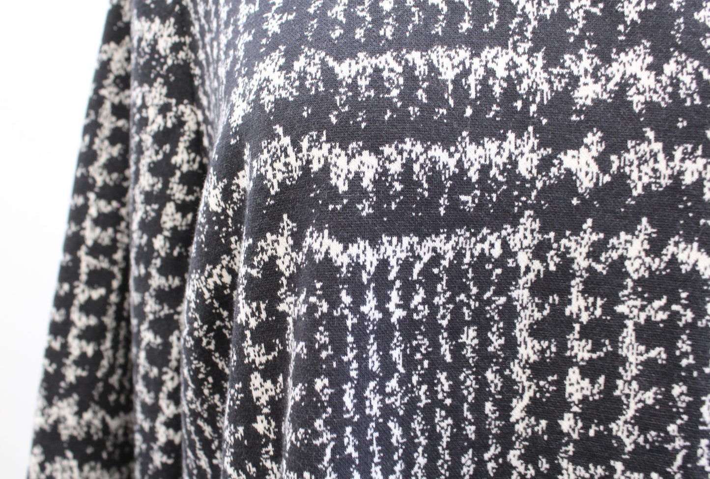 NWT Talbots Womens Black Gray White Plaid Bell Sleeve Knit Shift Dress Size 16