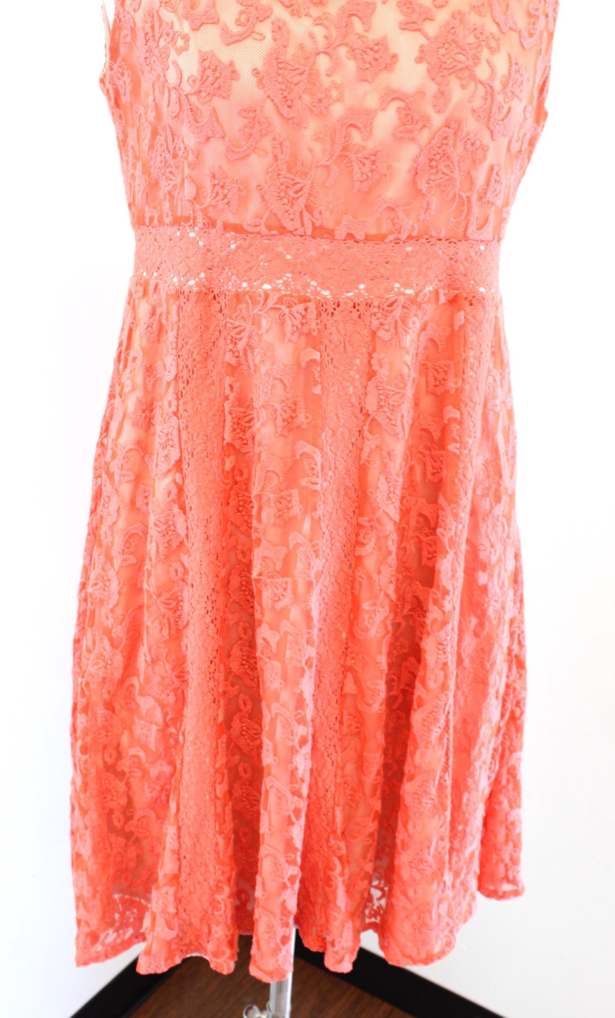 Sundance Catalog Emma Orange Floral Embroidered Mesh Lace Dress Size 8 Flared