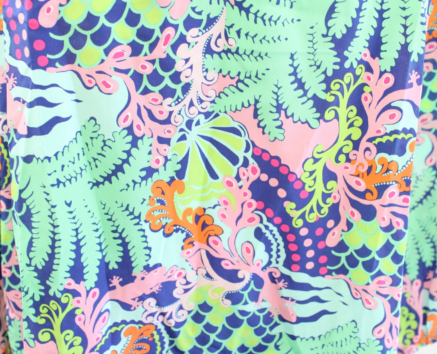 Lilly Pulitzer Elsa Colorful Silk Printed Top Blouse sz M Leaf Floral Salamander