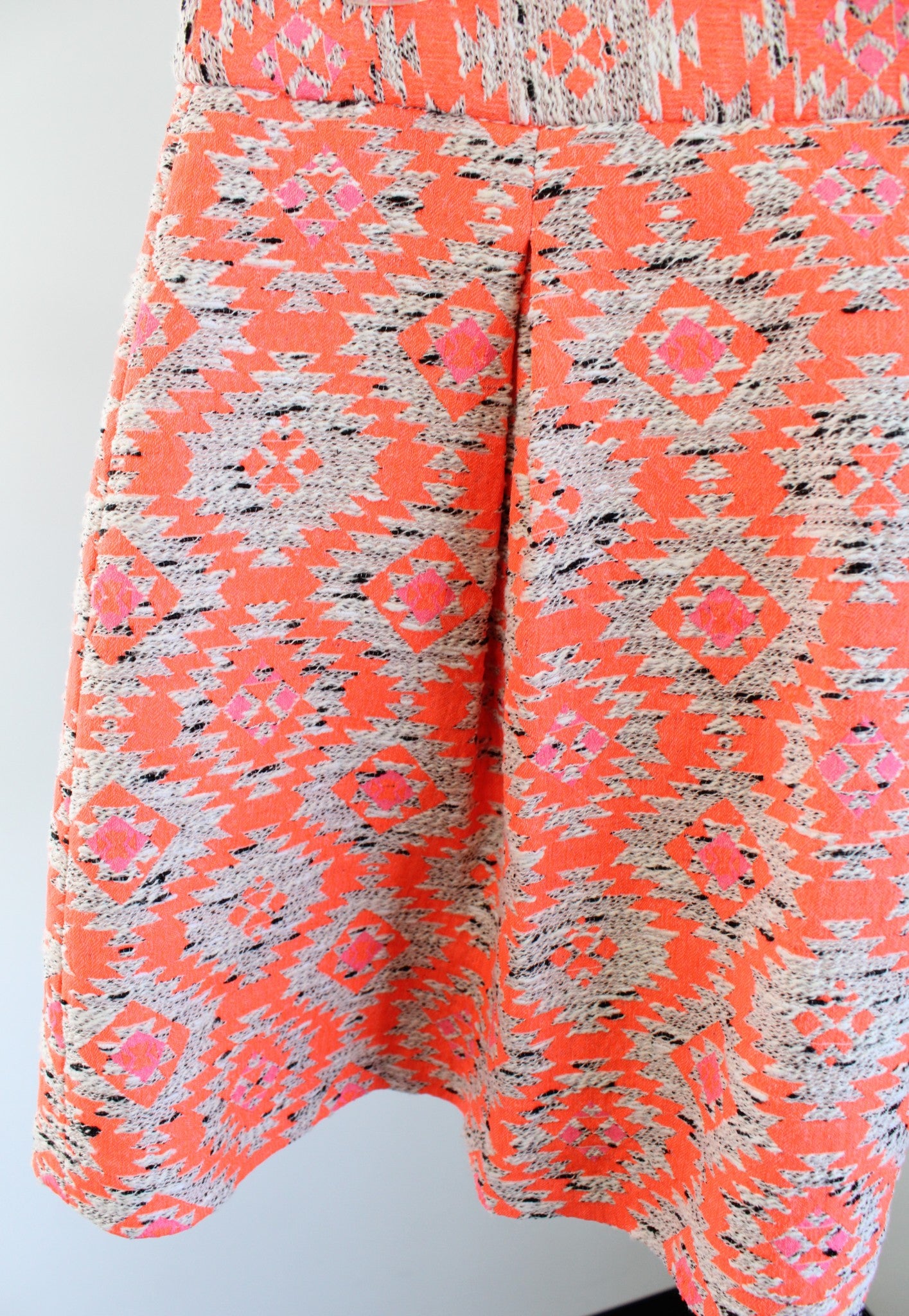 NWT Nanette Lepore Anthropologie Jacquard Neon Tweed Aztec Swing Skirt Size 10