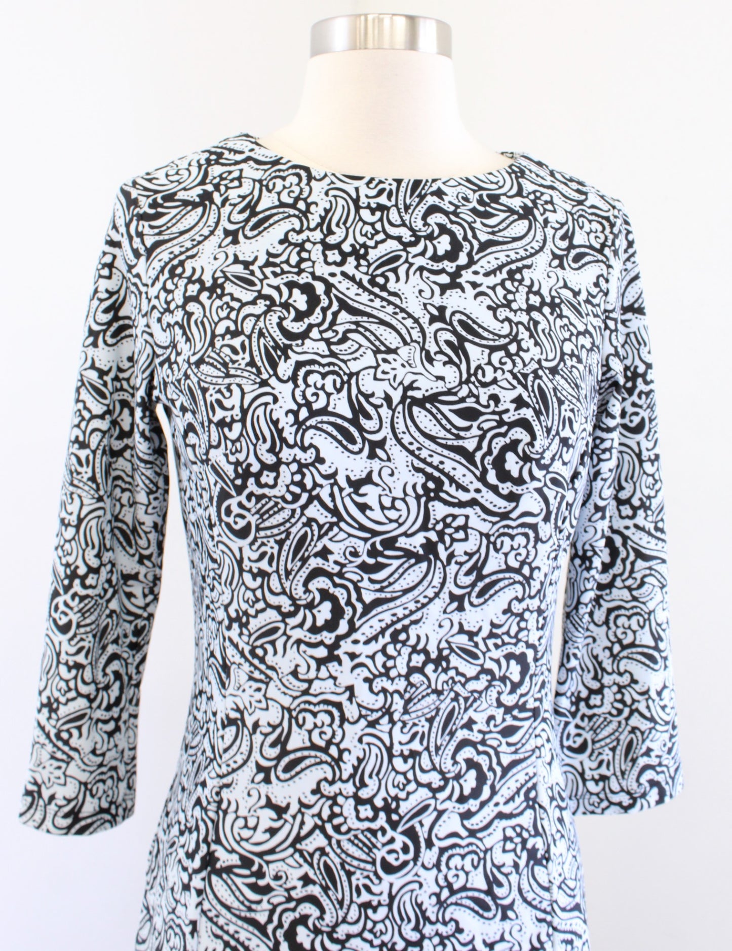 Jude Connally Pale Ice Blue Black Paisley Print 3/4 Sleeve Dress Size S