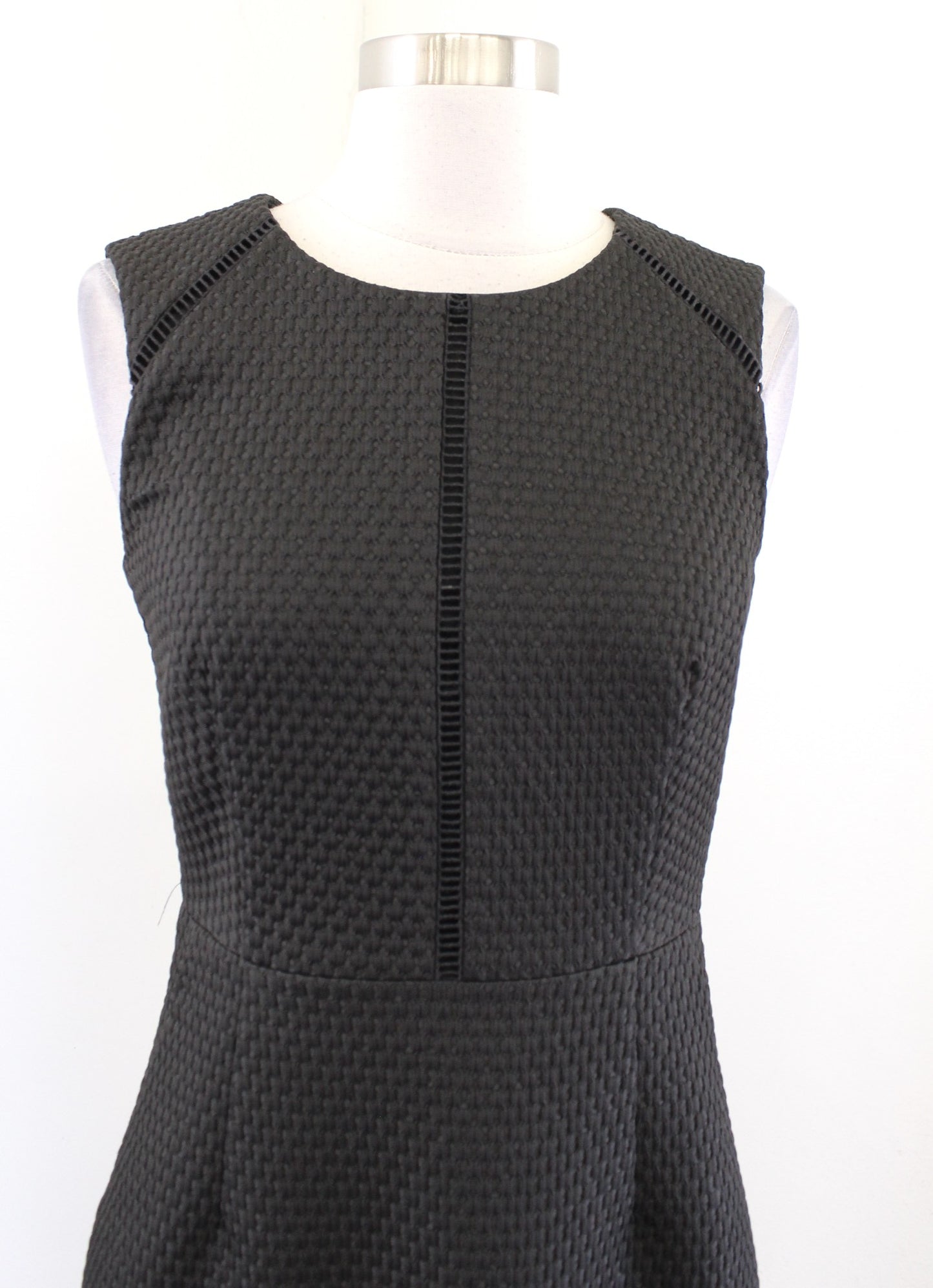 J Crew Black Textured Eyelet Trim Portfolio Sheath Dress Size 0 Career Office