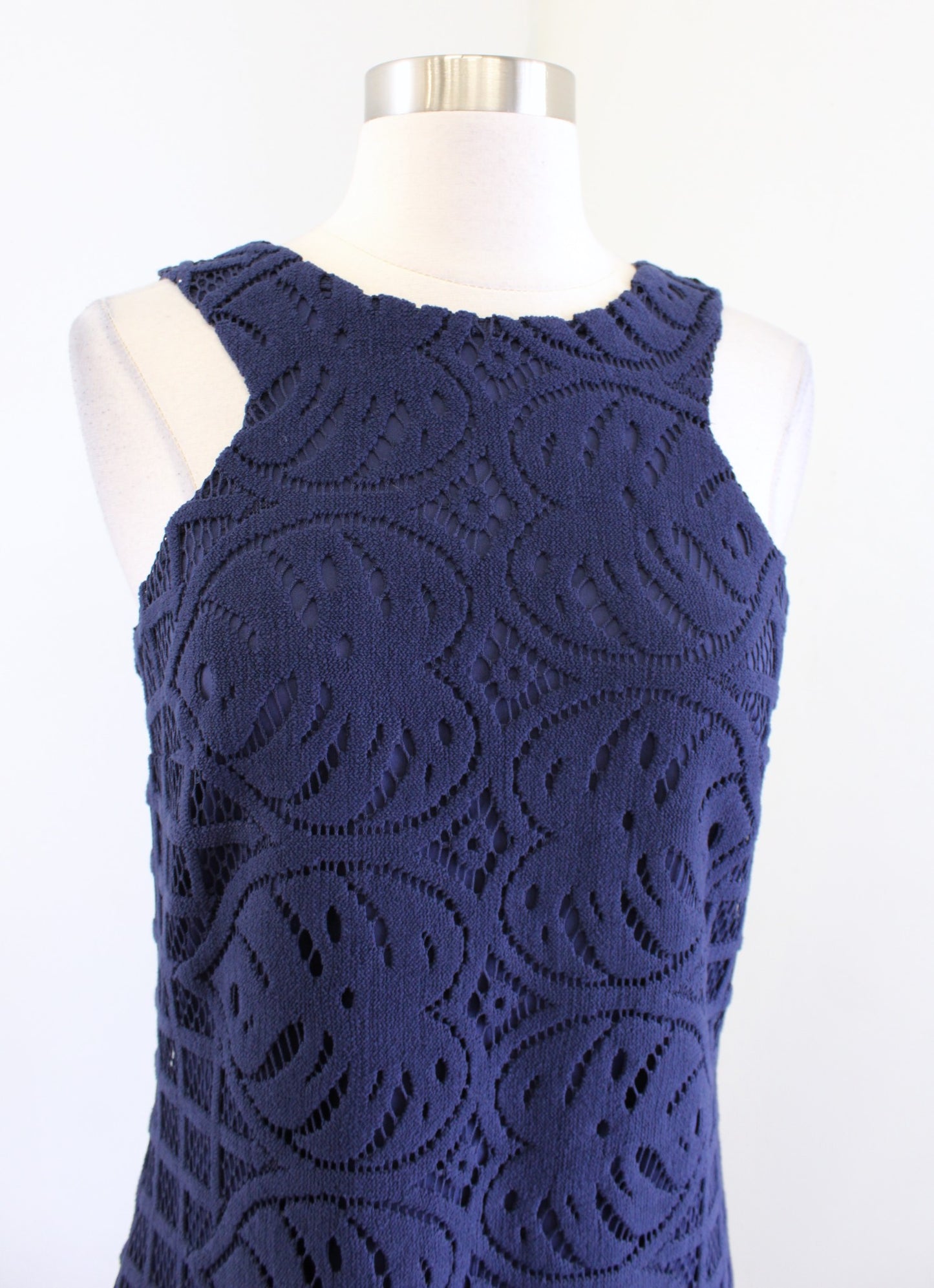 Lilly Pulitzer Mango Shift Dress True Navy Leafy Palm Lace Size XS Sleeveless