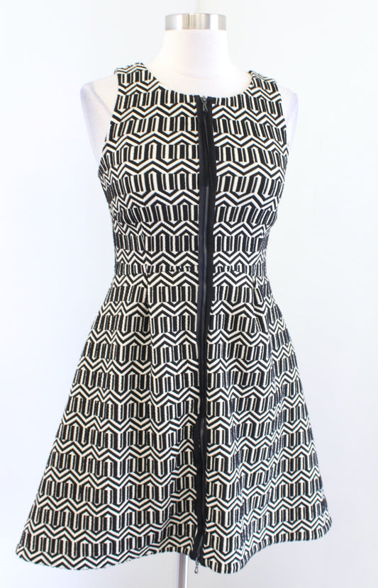 Leifsdottir Anthropologie Tonnelle Black Geometric Textured Zip Front Dress Sz 2