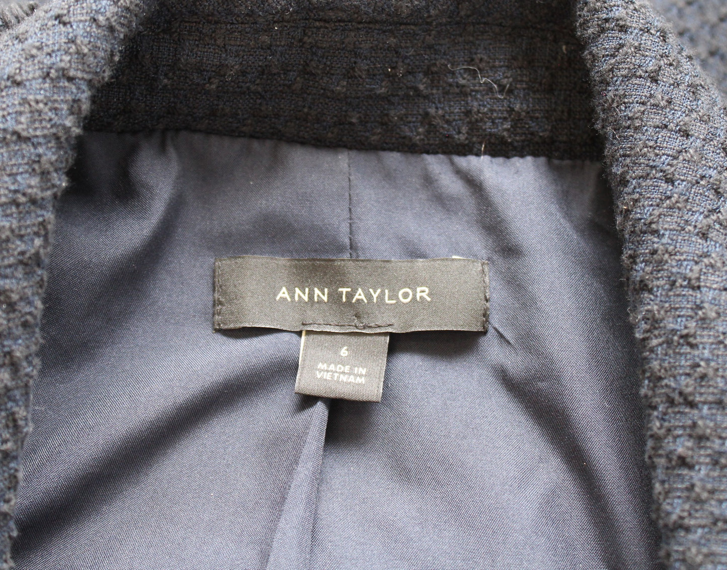 Ann Taylor Navy Blue Black Tweed Fringe Double Breasted Blazer Jacket Size 6