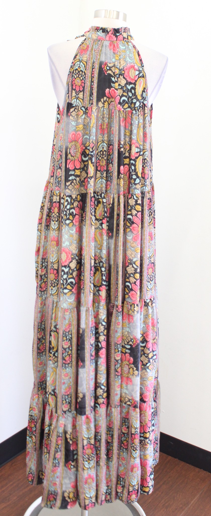 Dolma Silk Blend Sleeveless Tie Neck Paisley Print Maxi Dress Size M / L Boho