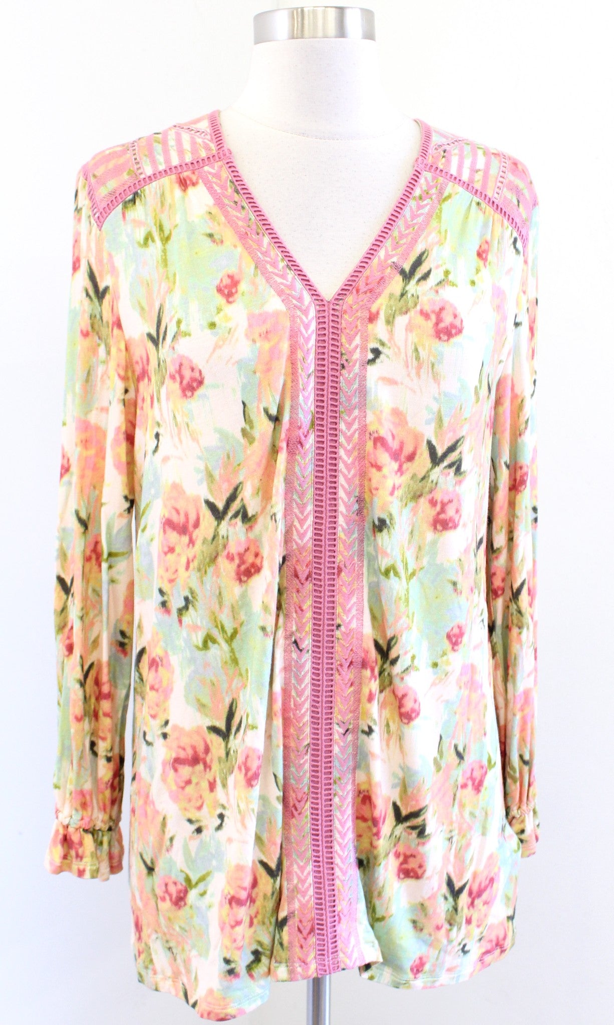 Soft Surroundings Essex Abstract Floral Knit Embroidered Trim Top Blouse Size S