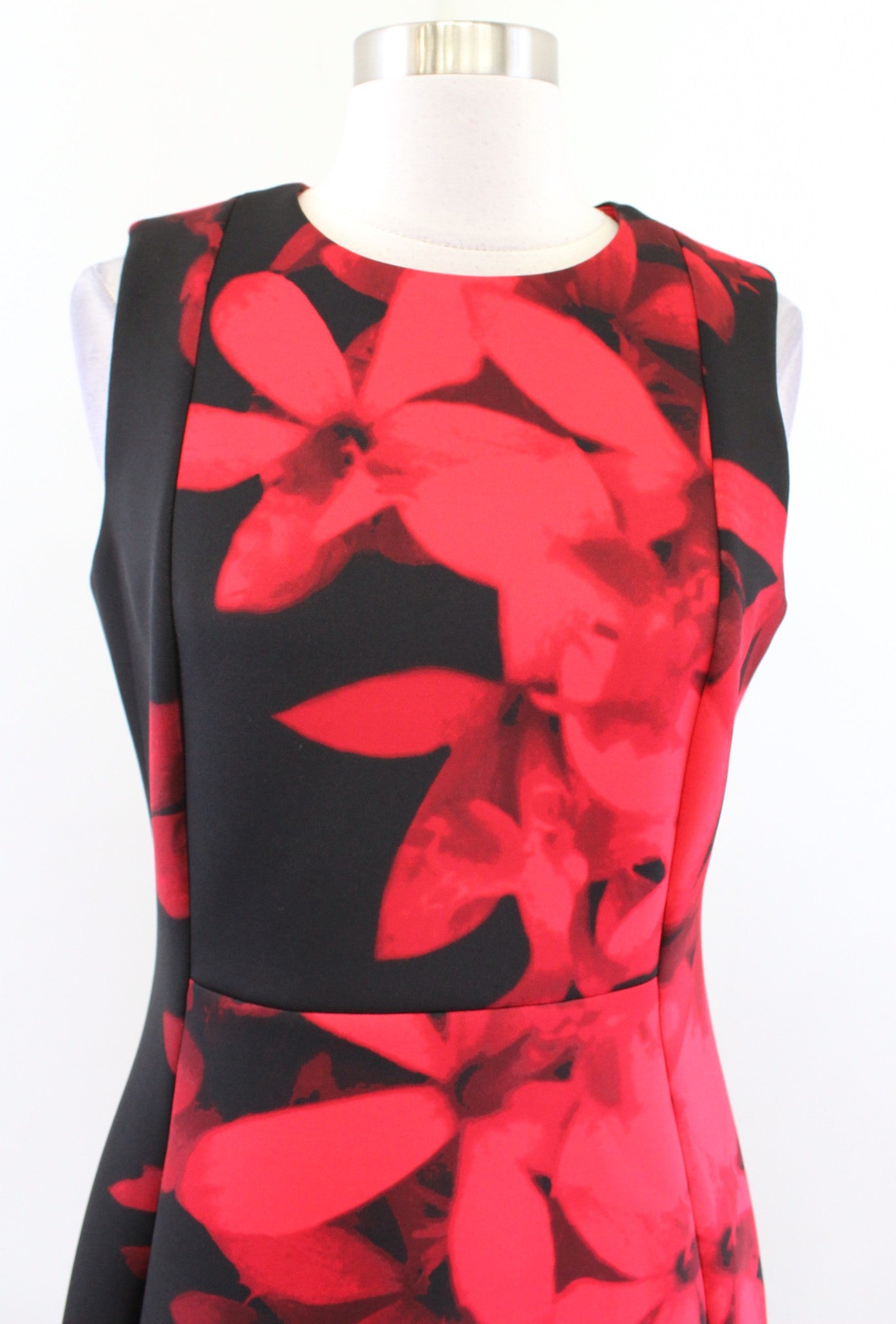 Calvin Klein Black Red Floral Print Scuba Sheath Dress Size 8 Career Office