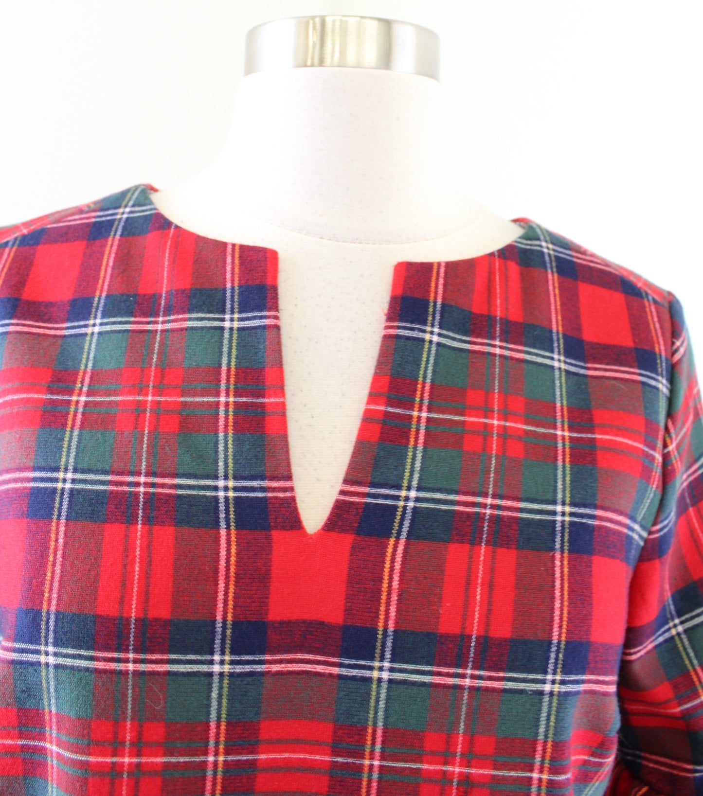 Vineyard Vines Red Merry Plaid Bell Sleeve Greenwich Shift Dress Size 0 Holiday