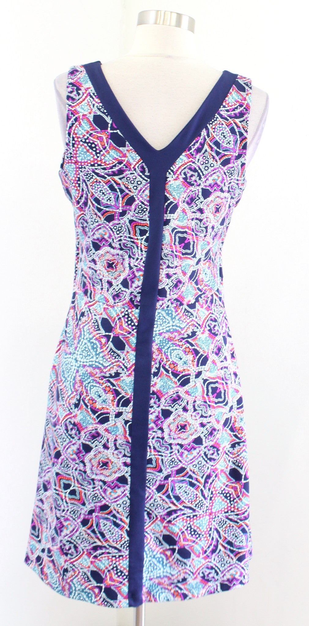 Title Nine Hillary Dream V Neck Athletic Dress Size M Geometric Print Navy Blue