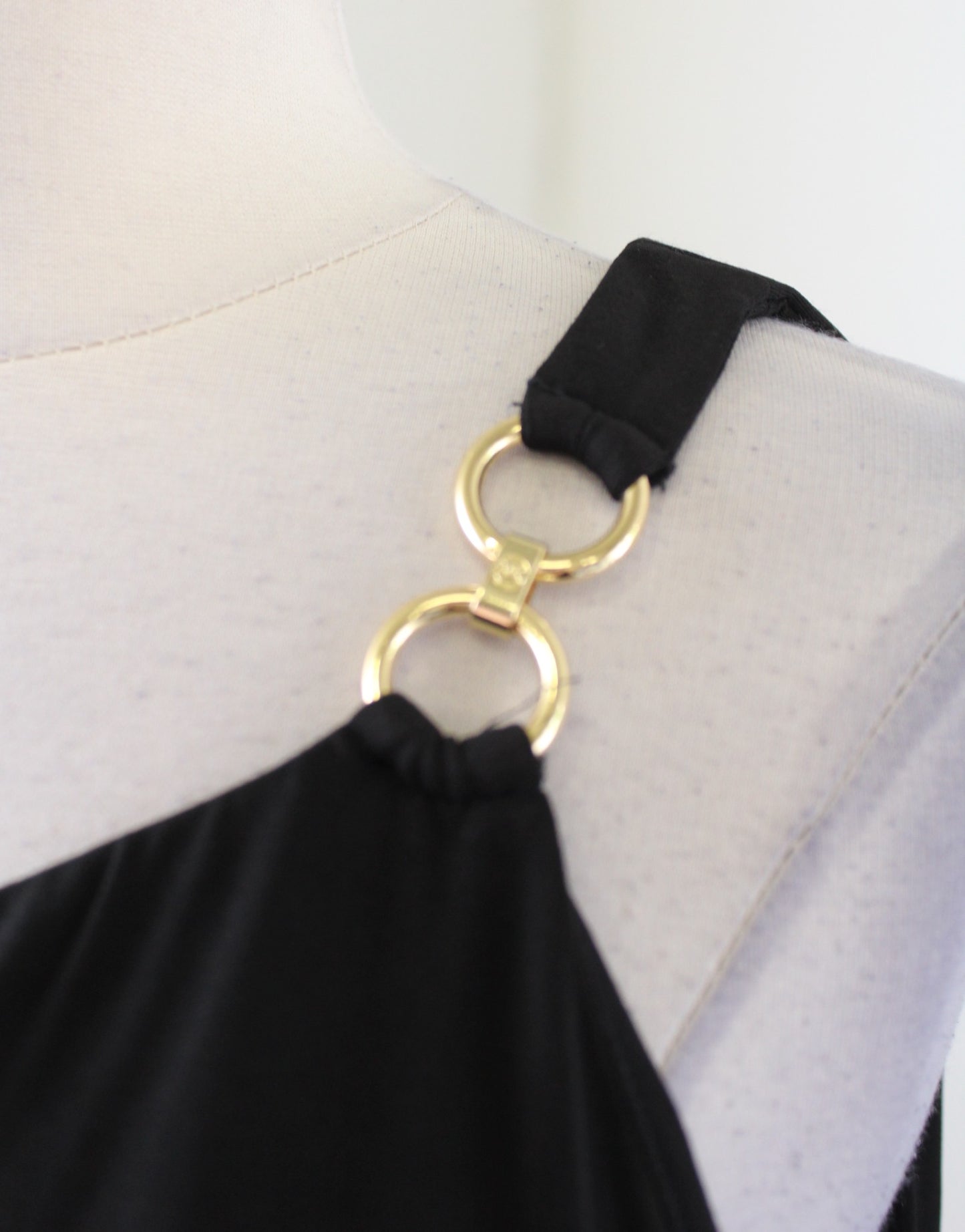 NWT Michael Kors Black Gold One Shoulder Asymmetrical Hem Tank Top Blouse Size L