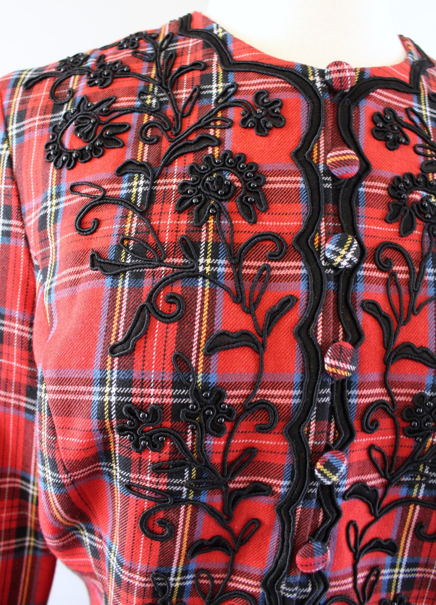 Vtg Marie St Claire Red Plaid Embroidered Floral Peplum Blazer Jacket Holiday 6