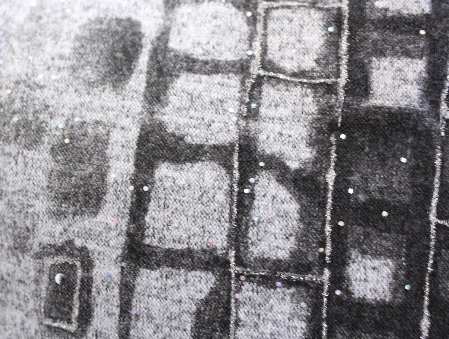 Frank Lyman Gray Black Block Animal Print Iridescent Sequin Sheath Dress Size 6