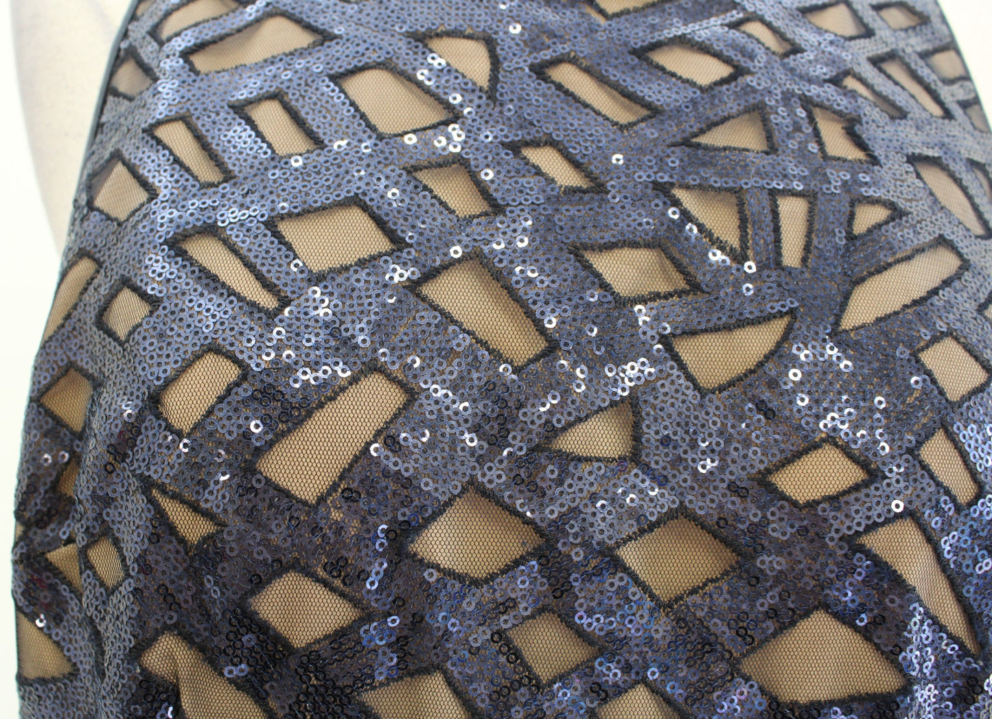 Aidan Mattox Navy Blue Sequin Geometric Mesh Illusion Formal Dress Gow Queen City Resale Aidan Mattox Navy Blue Sequin Geometric Mesh Illusion Formal Dress Gow Queen City Resale