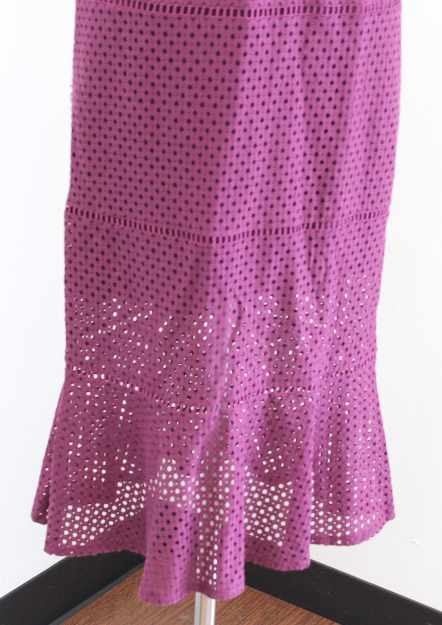 Banana Republic Purple Eyelet Lace Short Sleeve Flounce Hem Midi Dress Size 4