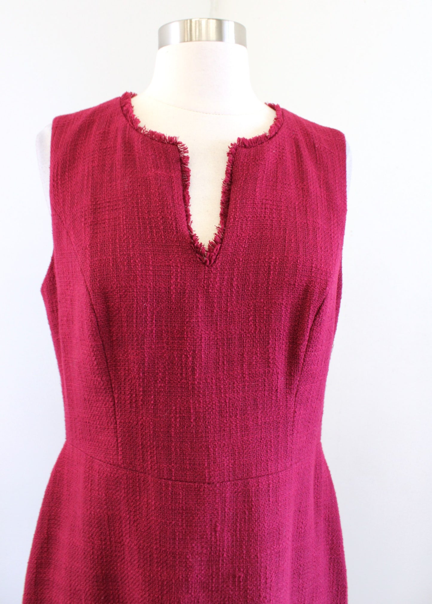 Karl Lagerfeld Wine Red Tweed Fringe Trim Ruffle Flounce Hem Sheath Dress Size 8