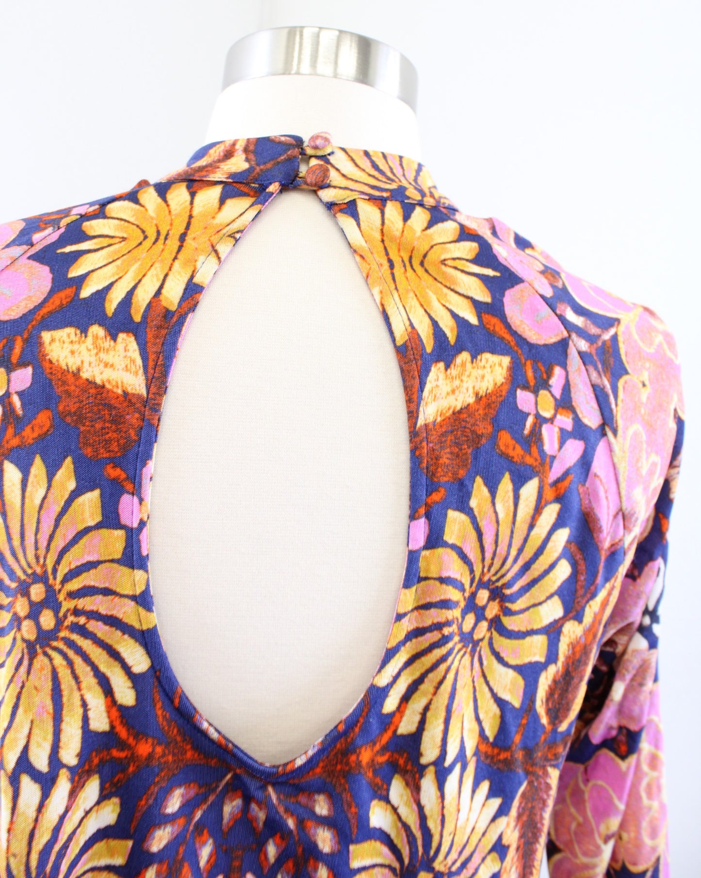 Free People Fiesta Floral Printed Mini Tunic Dress Size XS Keyhole Back Navy