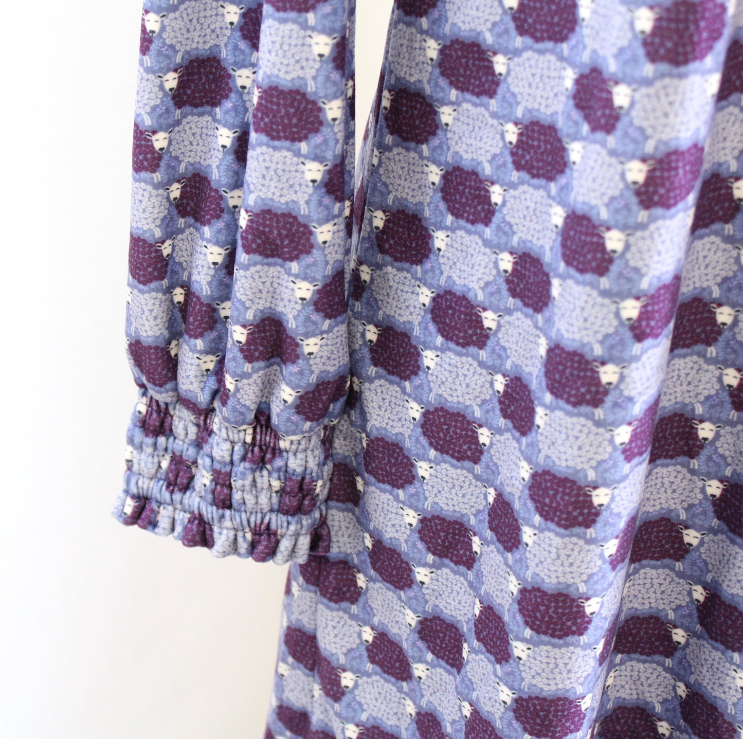 NWT New Tyler Boe Mia Counting Sheep Printed Velvet Shift Dress Size S Blue
