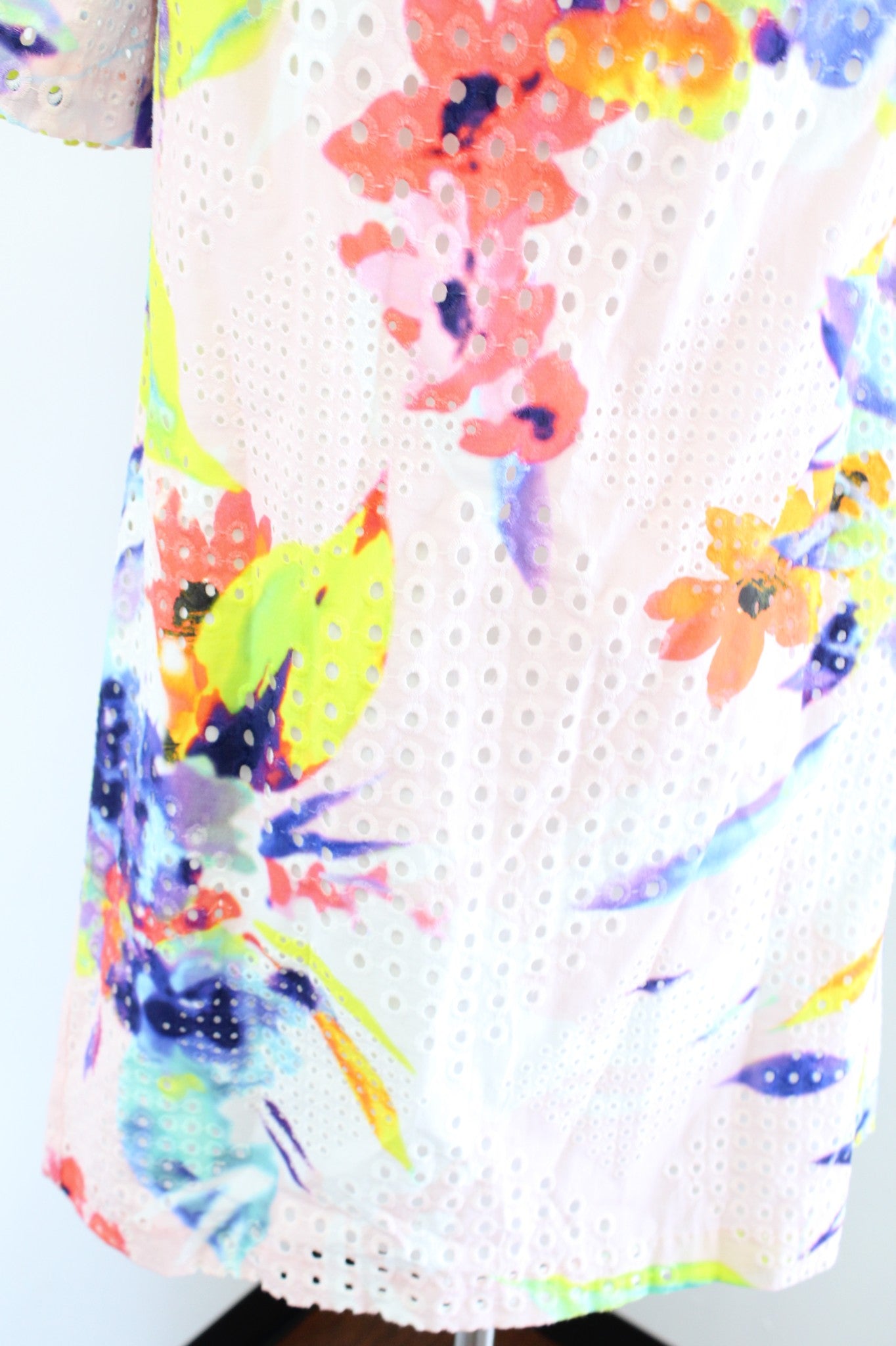 Trina Turk Savilla Abstract Floral Eylet Off the Shoulder Shift Dress Size S