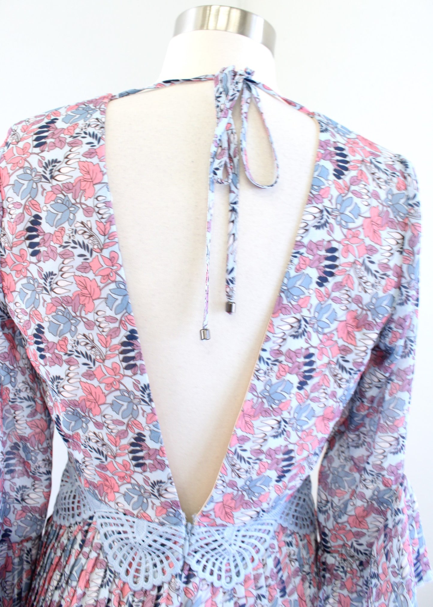 NWT Foxiedox Blue Pink Floral Tiered Pleated Lace Trim Midi Dress Size S Boho