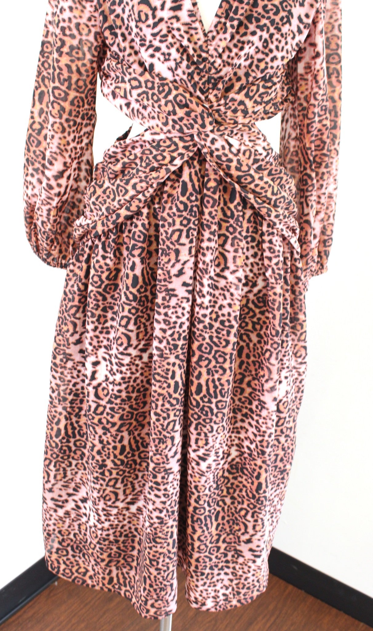 Ranna Gill Anthropologie Leopard Print Cutout Side Midi Maxi Dress Size S