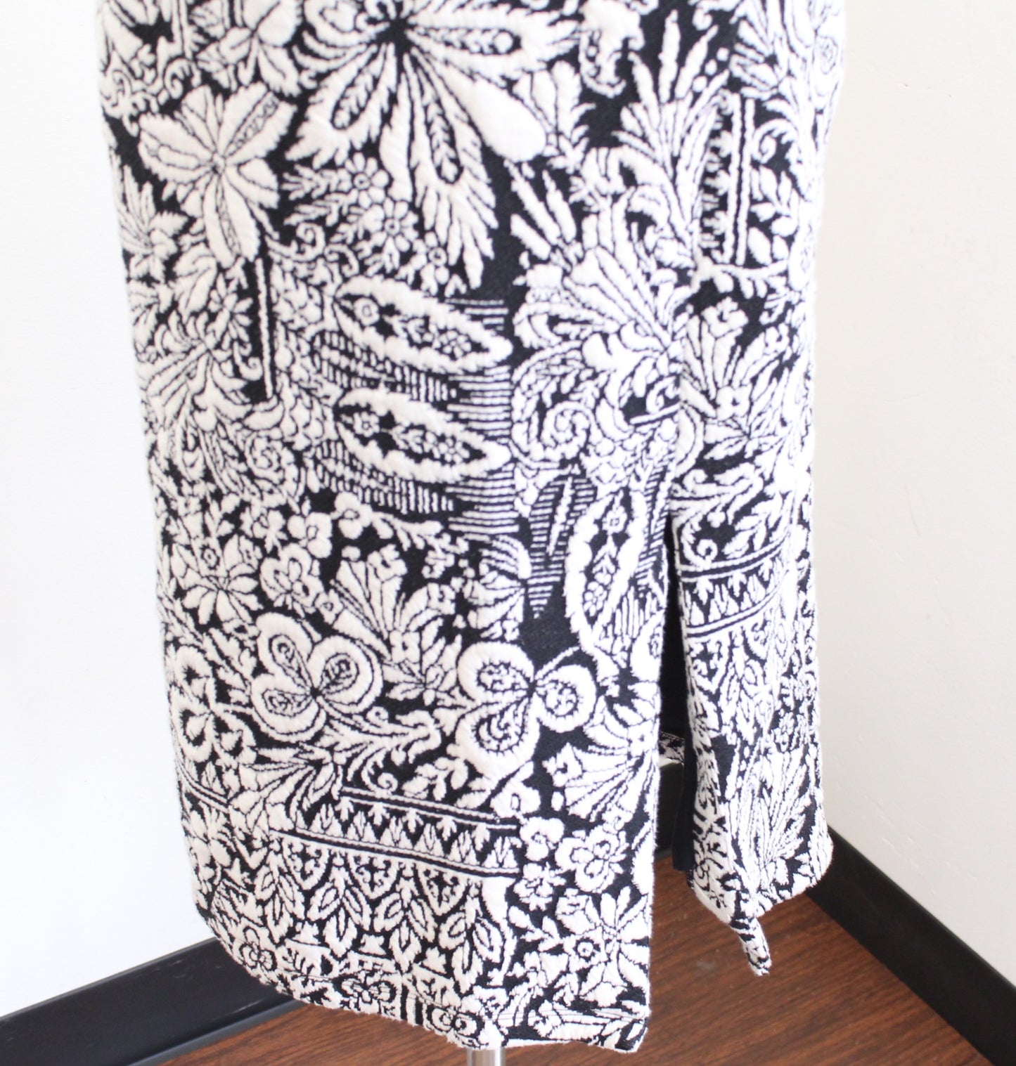 NWT by Anthropologie Black White Floral Jacquard Cutout Midi Dress Size XS