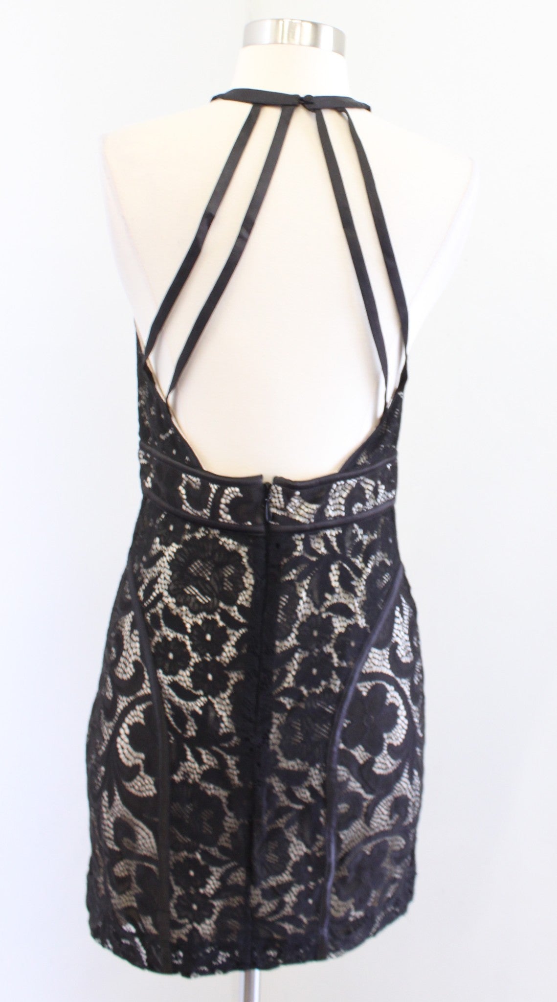 BEBE Black Beige Lace Illusion Keyhole Halter Mini Dress Size S Open Back Party