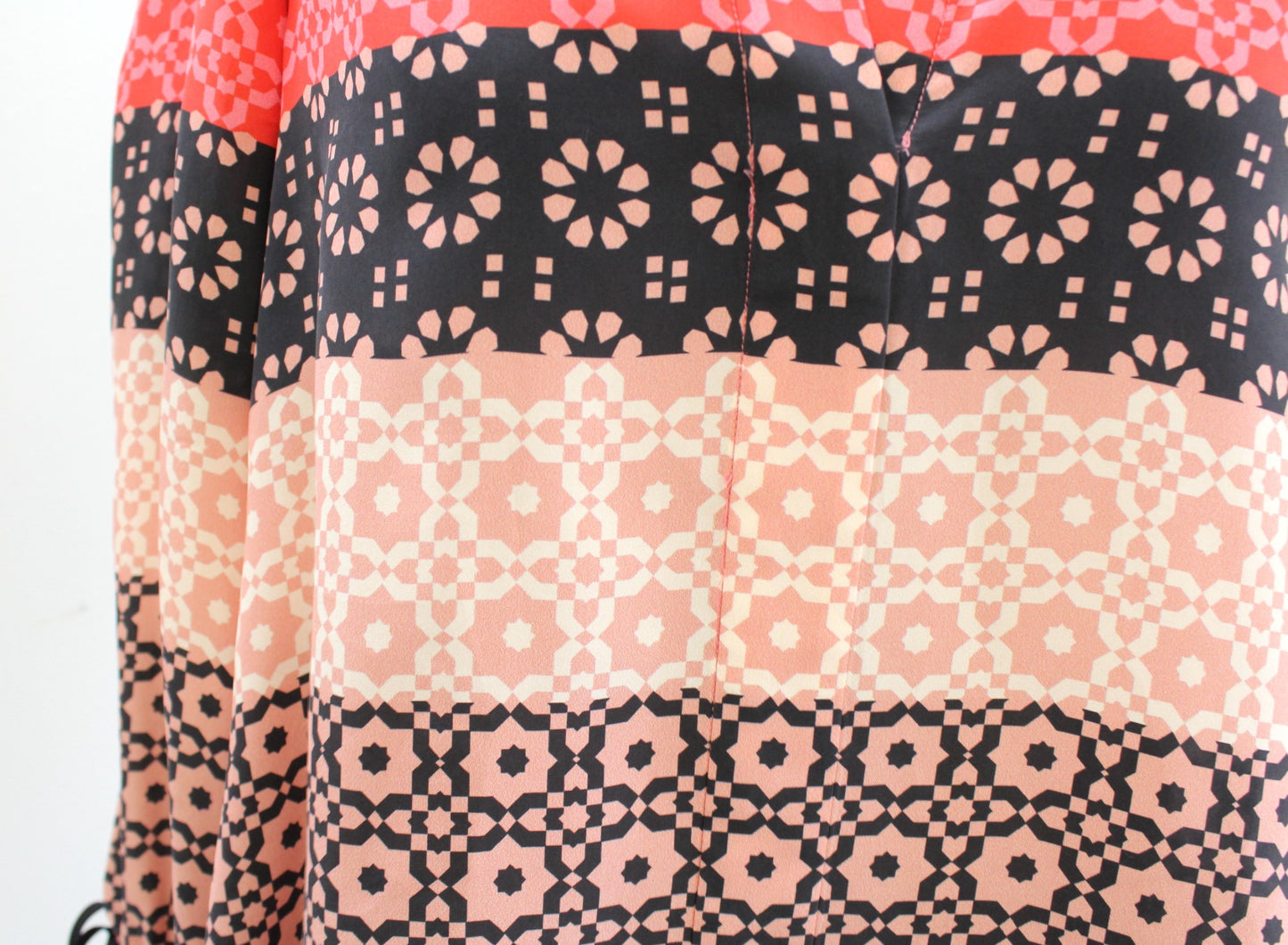 Derek Lam 10 Crosby Silk Striped Geometric Print Top Blouse Size 2 Peach Black