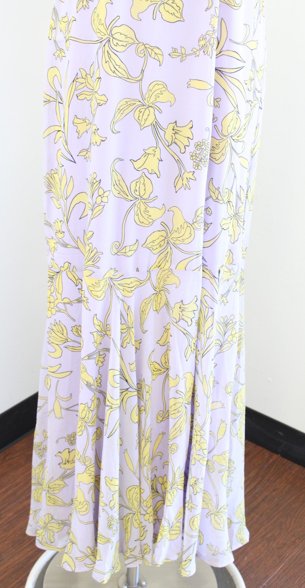 NWT Lulus Lavender Yellow Floral Off the Shoulder Maxi Dress Gown Size M Evening