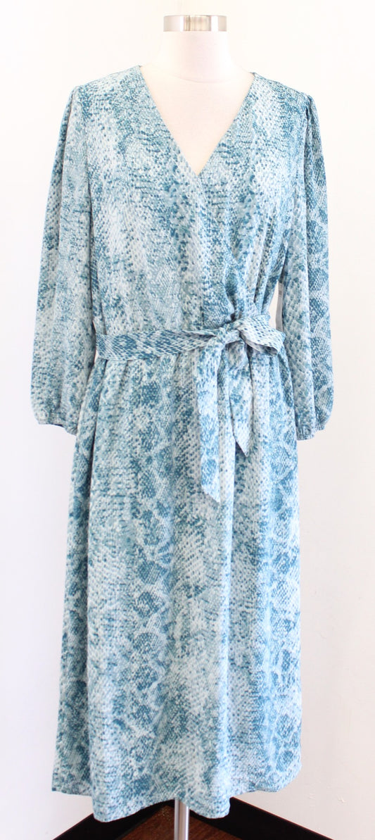 NWT Chicos Blue Snakeskin Print Faux Wrap Midi Dress Size 1 Tie Waist Belted