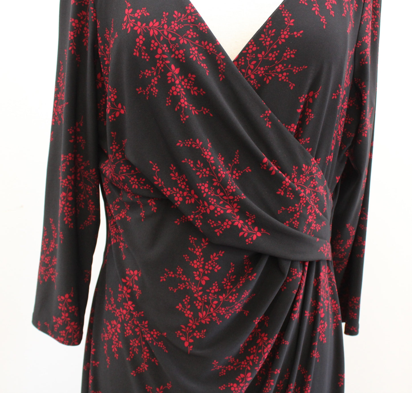 NWT Lauren Ralph Lauren Black Red Floral Ruched Wiggle Sheath Dress Size 14