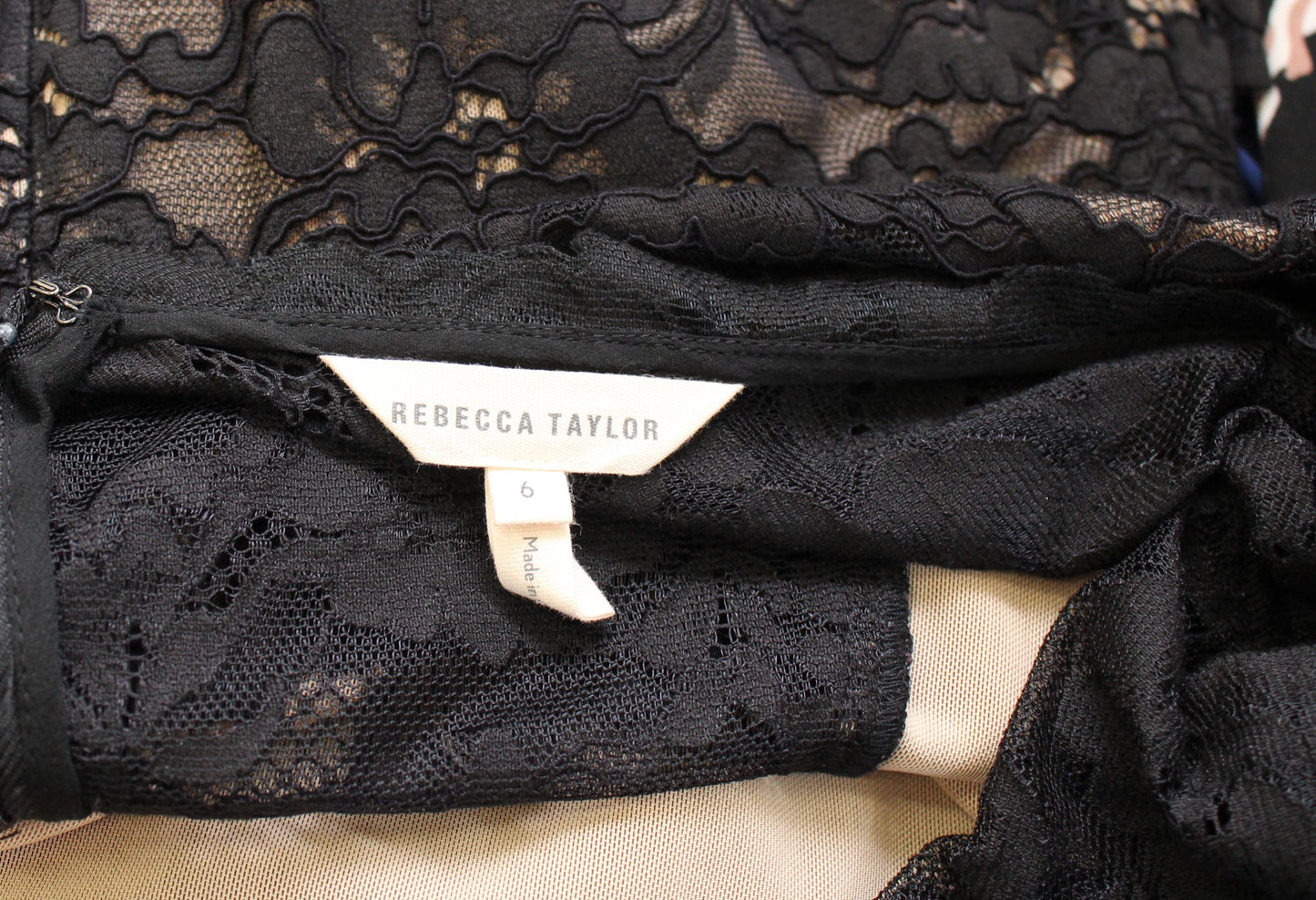 Rebecca Taylor Black Scalloped Lace Illusion Flare Sleeve Dress Size 6 Cocktail