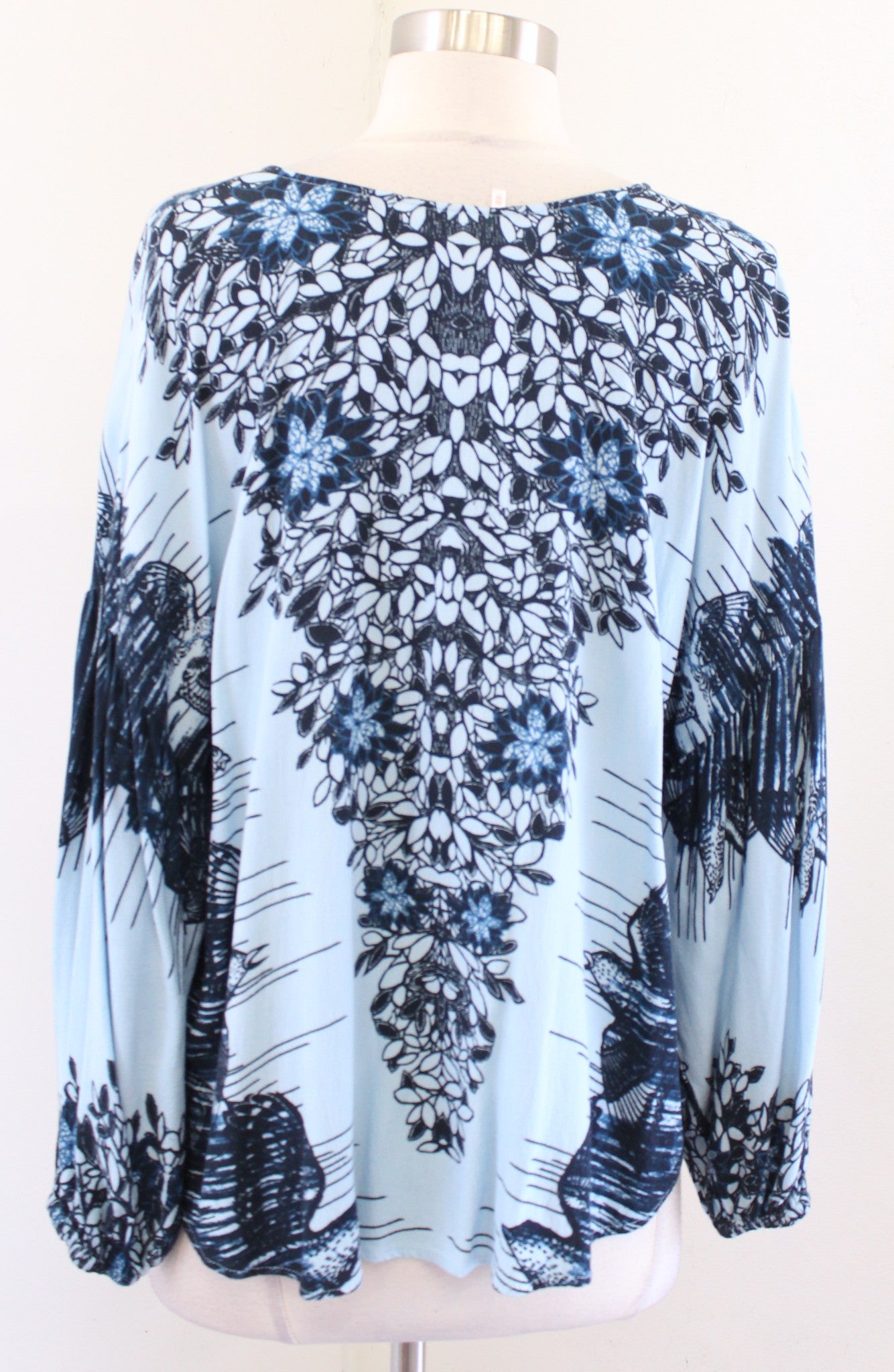 Free People Birds of a Feather Blue Floral V Neck Top Blouse Size XS Boho
