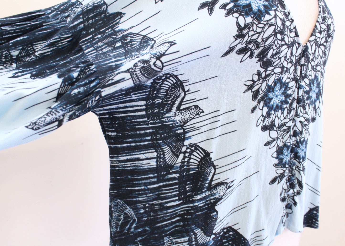 Free People Birds of a Feather Blue Floral V Neck Top Blouse Size XS Boho