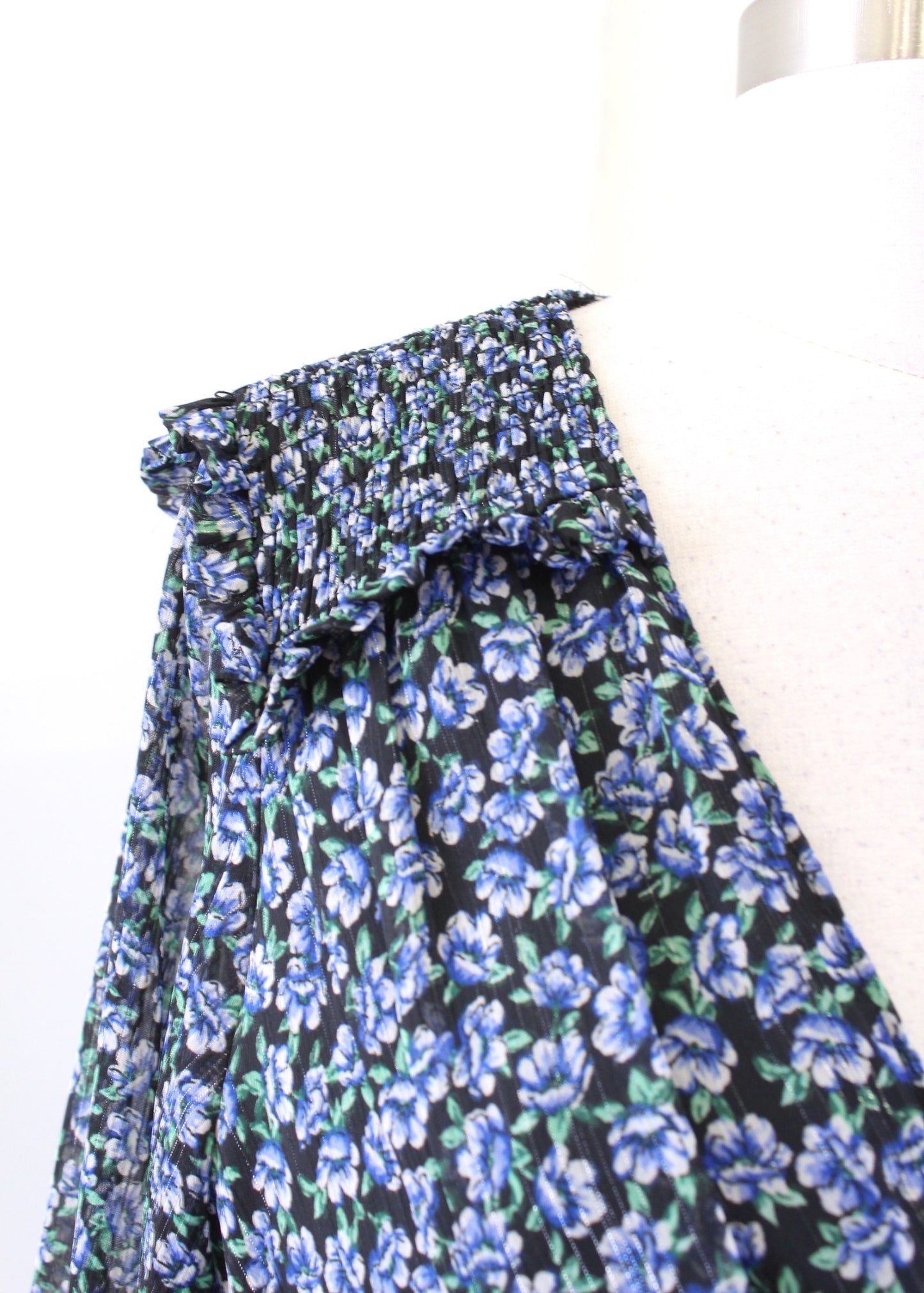 Zara Black Blue Green Floral V Neck Smocked Babydoll Mini Dress Size XXL Ruffle