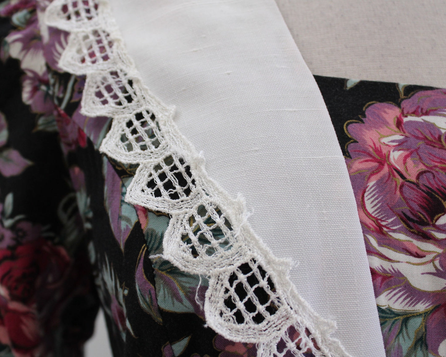 Vtg 90s Black Floral Lace Collar Tie Waist Retro Shirt Dress Size 9 / 10 Modest