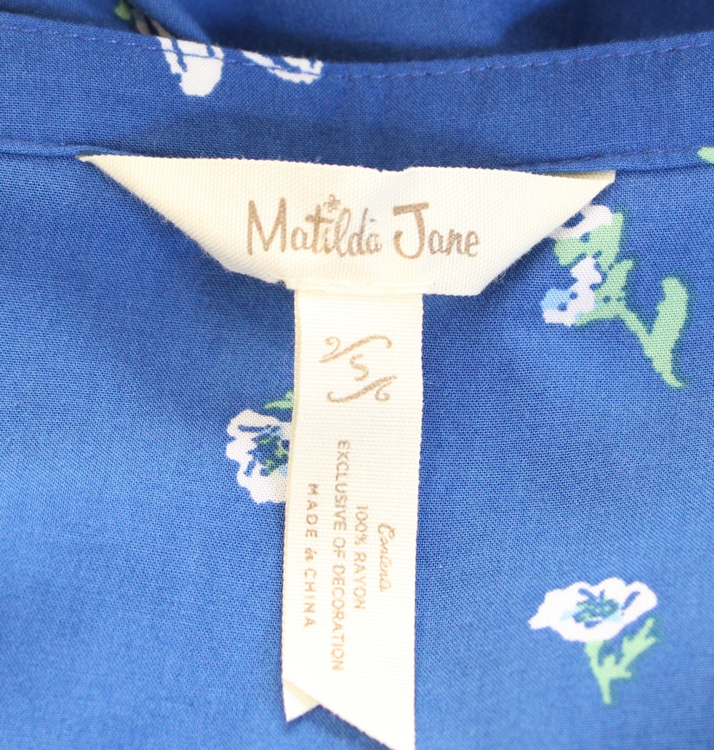 Matilda Jane Day Tripping Blue Floral V Neck Shift Dress Size S Lace Trim Casual