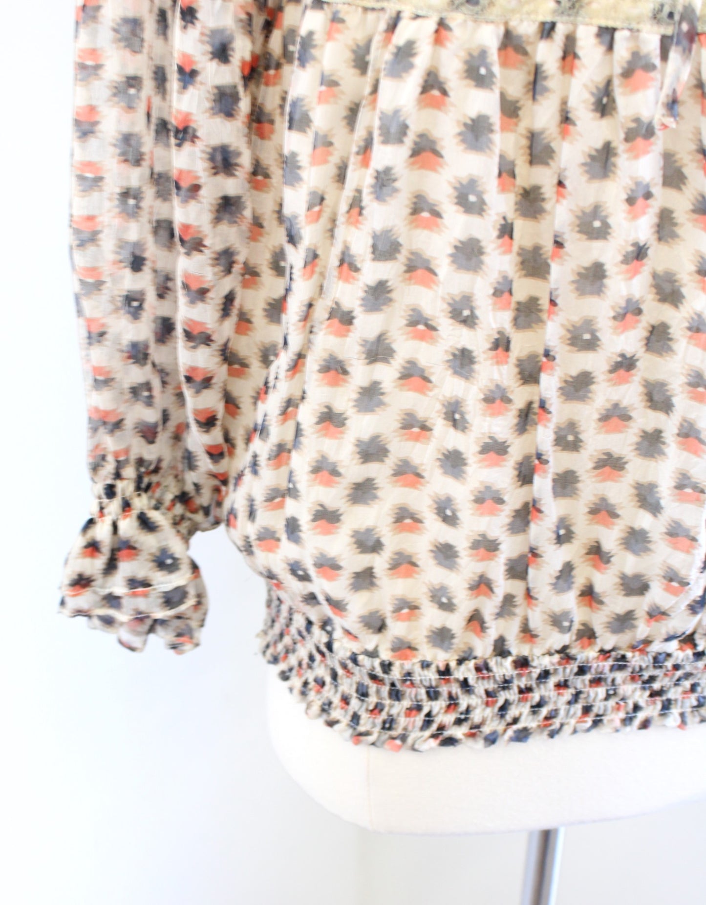 Sundance Catalog Geometric Print Lace Trim Smocked Silk Peasant Top Blouse Sz XS