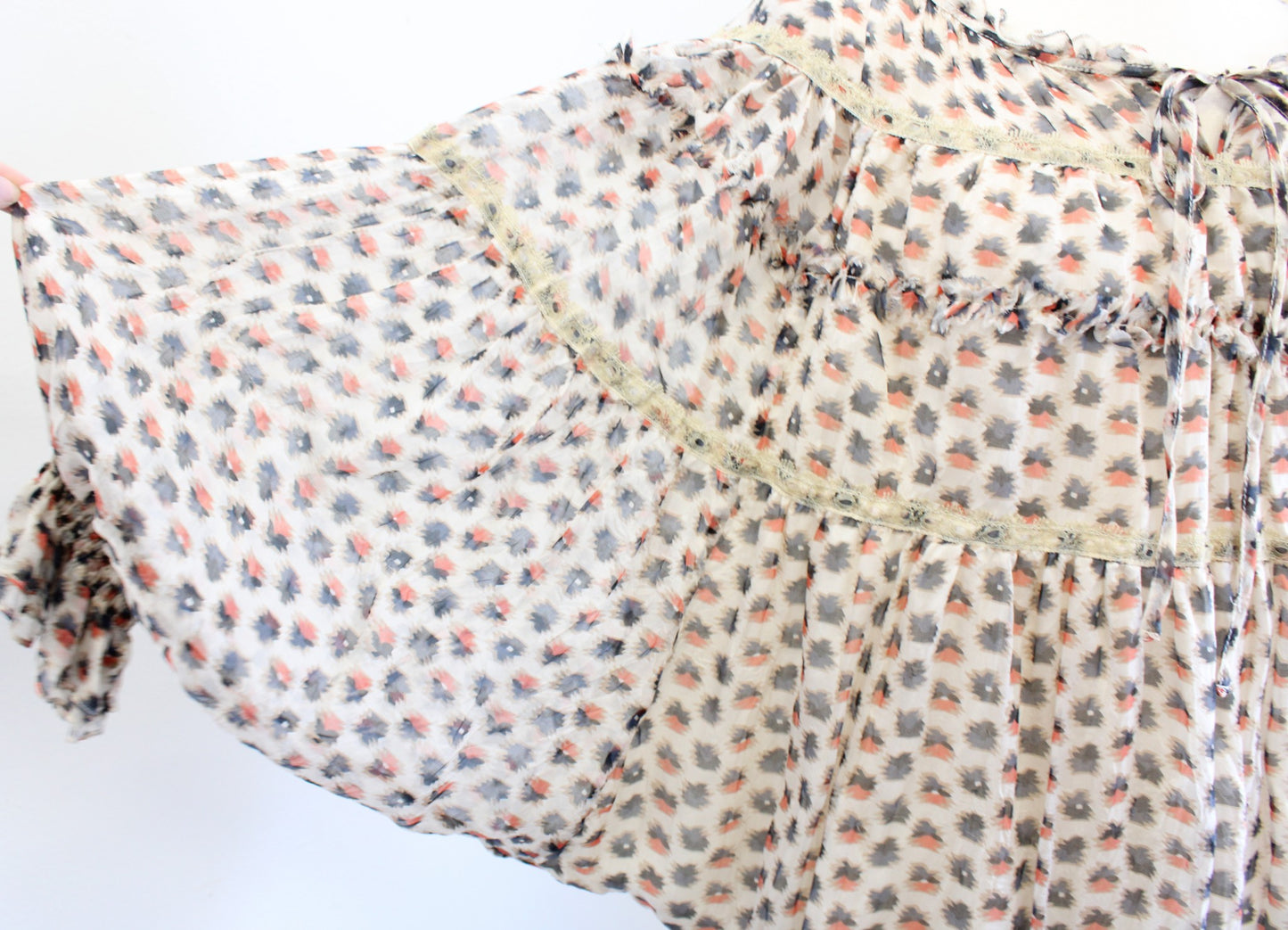 Sundance Catalog Geometric Print Lace Trim Smocked Silk Peasant Top Blouse Sz XS