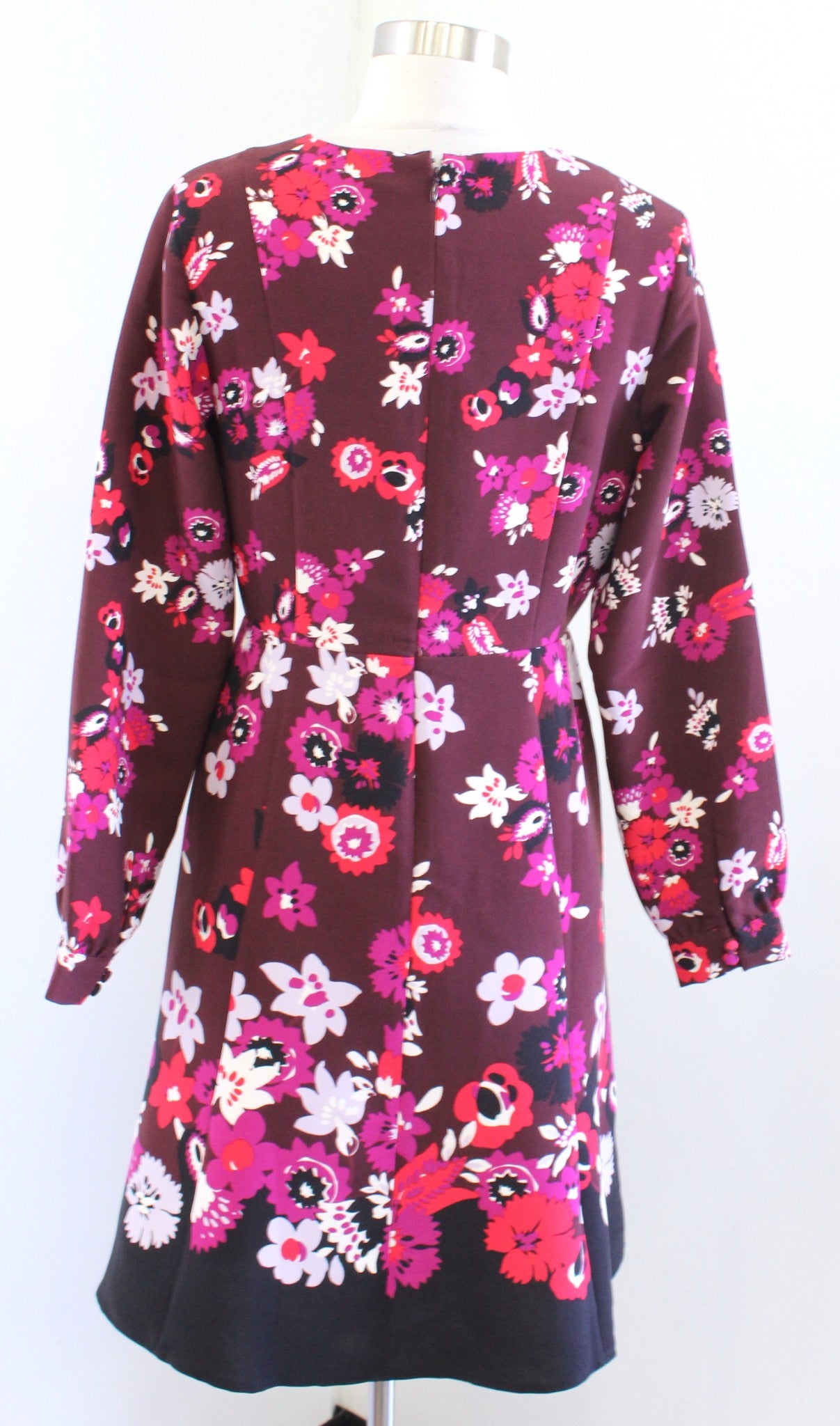 NWT Ann Taylor Burgundy Floral Print A Line Flared Dress Size 4P Pink Red V Neck