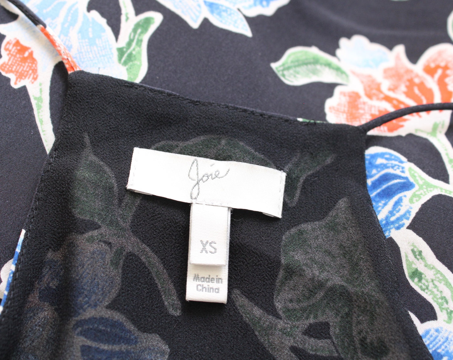 Joie Derwen Black Floral Silk Ruffle Cami Tank Top Blouse Size XS Blue Green