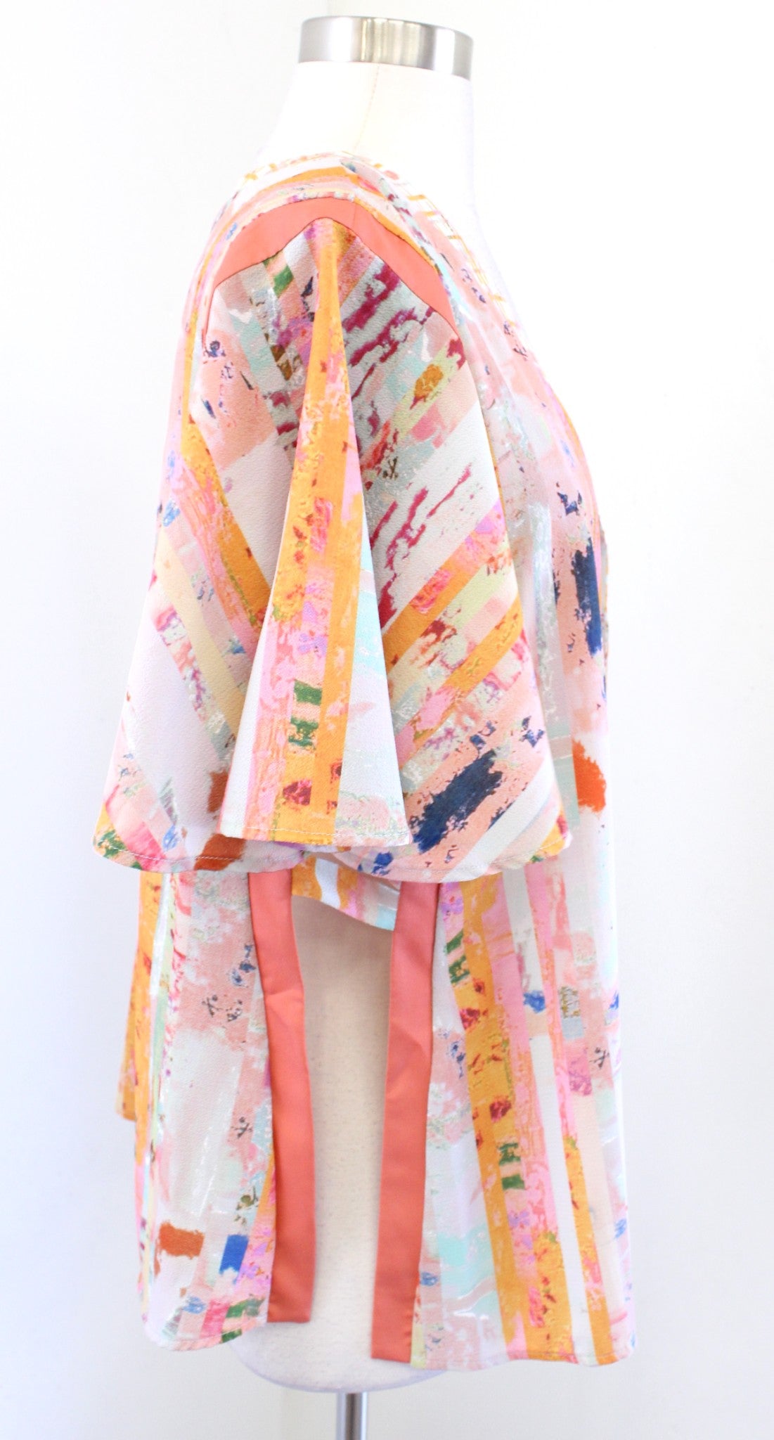 Floreat Anthropologie Colorful Abstract One Size Kimono Topper Jacket S M L Boho Short Sleeve
